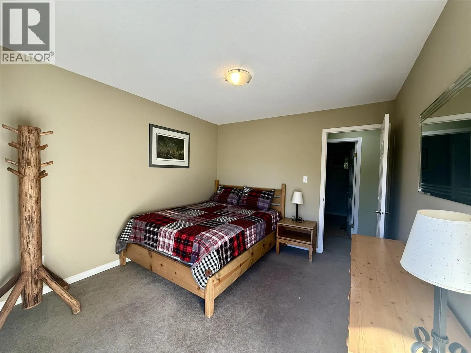 910 Dogwood Drive Unit# 102 Lot# 6