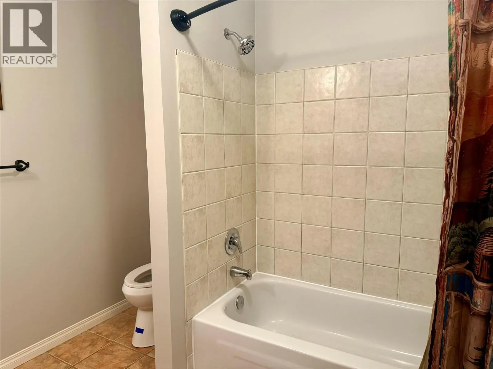 910 Dogwood Drive Unit# 102 Lot# 6