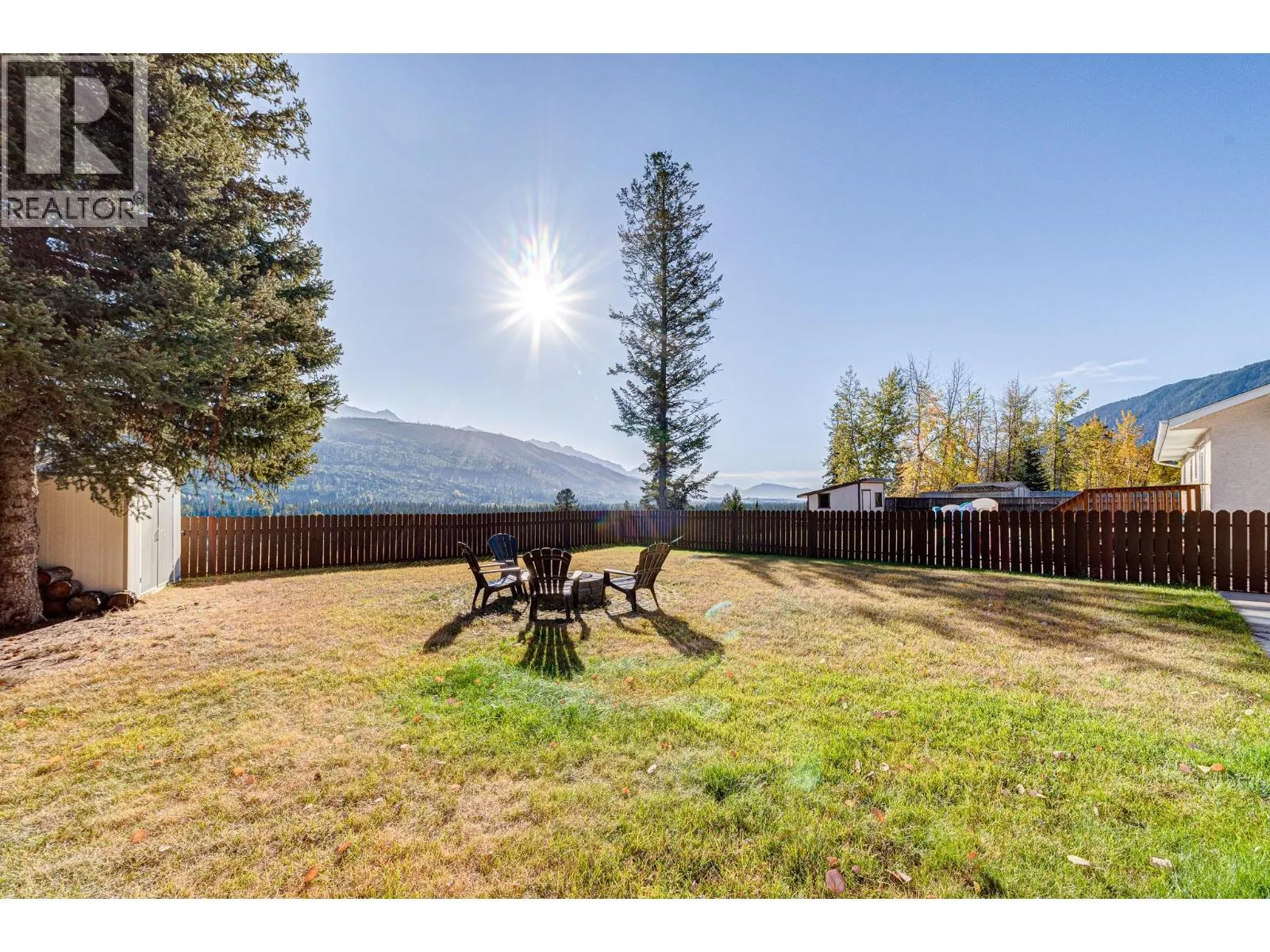 5 CALEDONIA Place