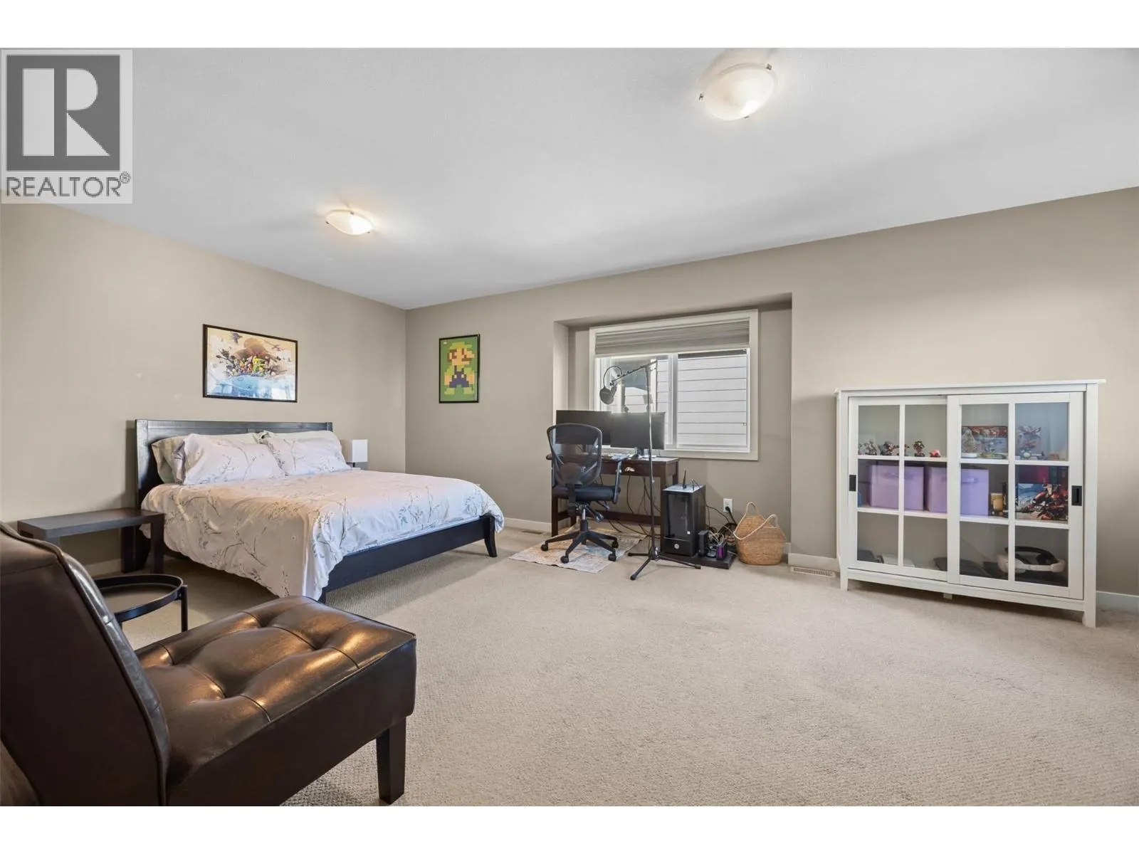 607 Quarry Avenue