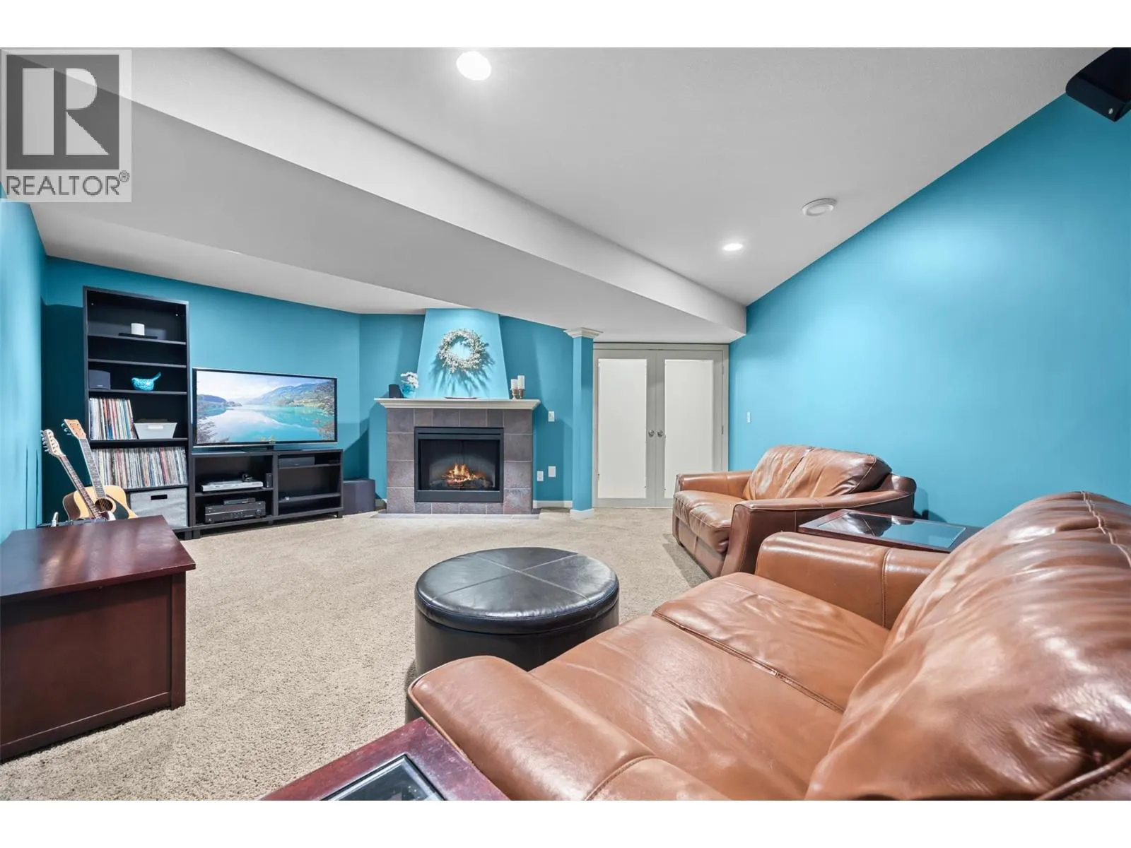 607 Quarry Avenue