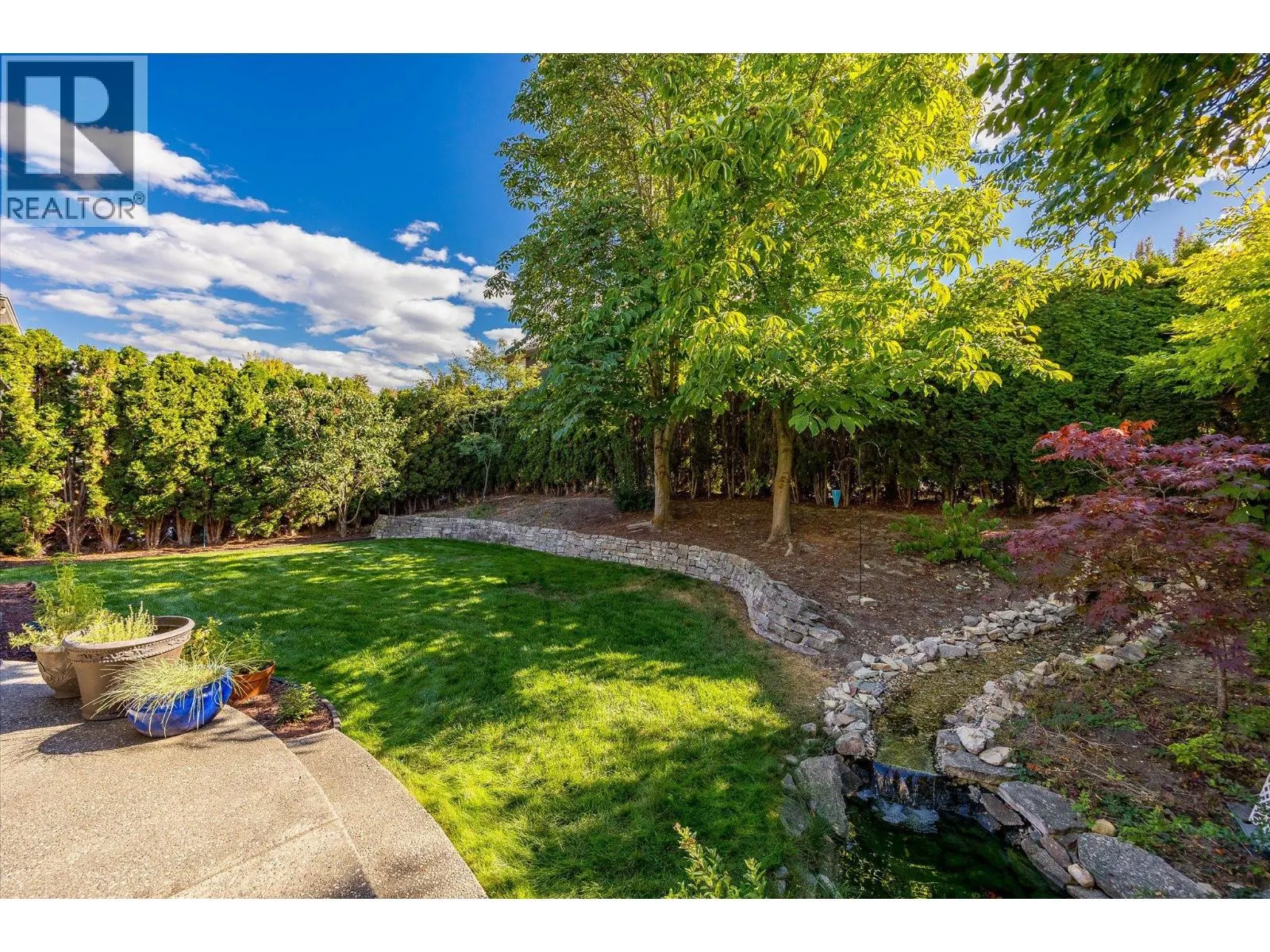 607 Quarry Avenue