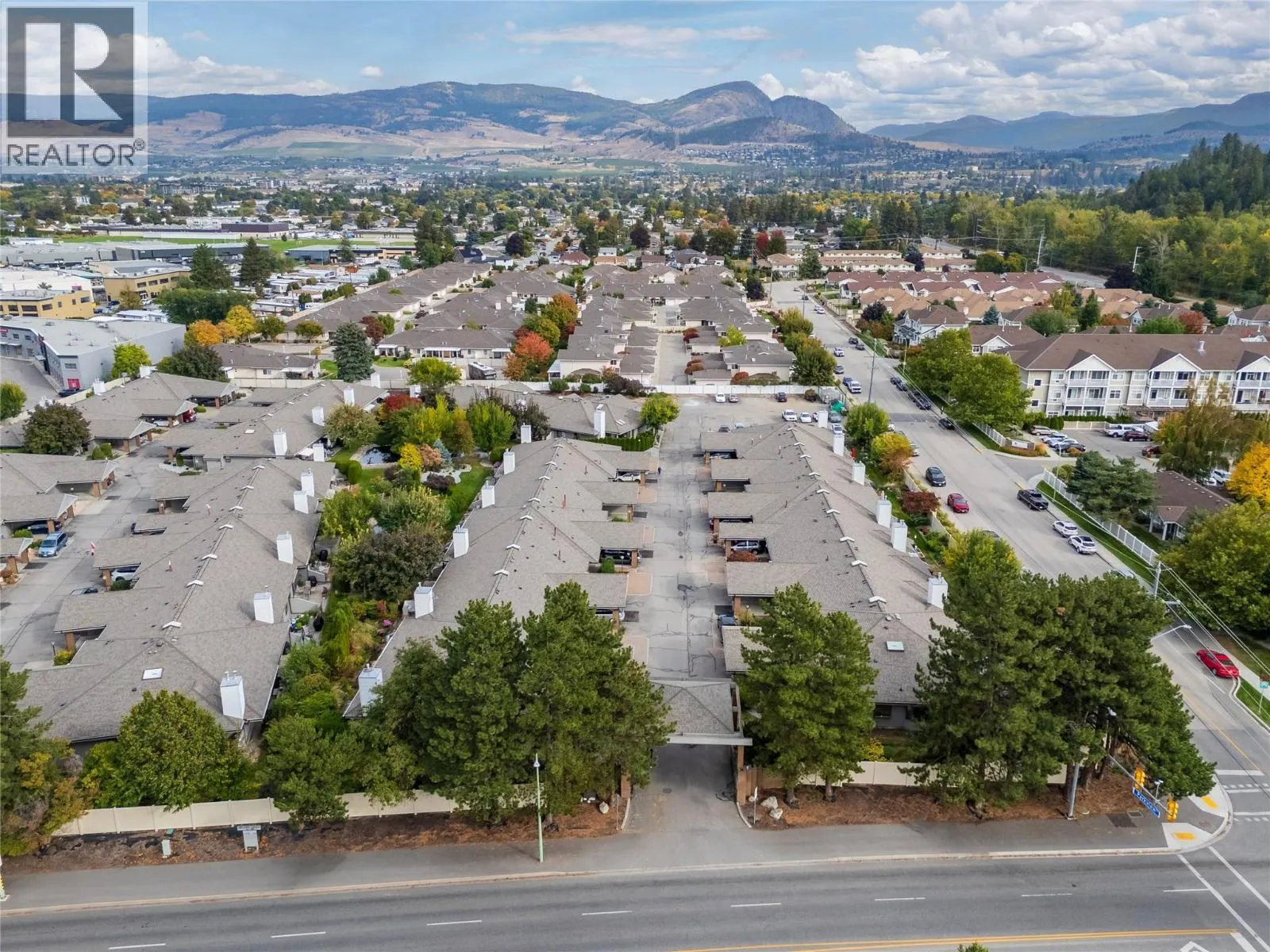 1765 Leckie Road Unit# 213