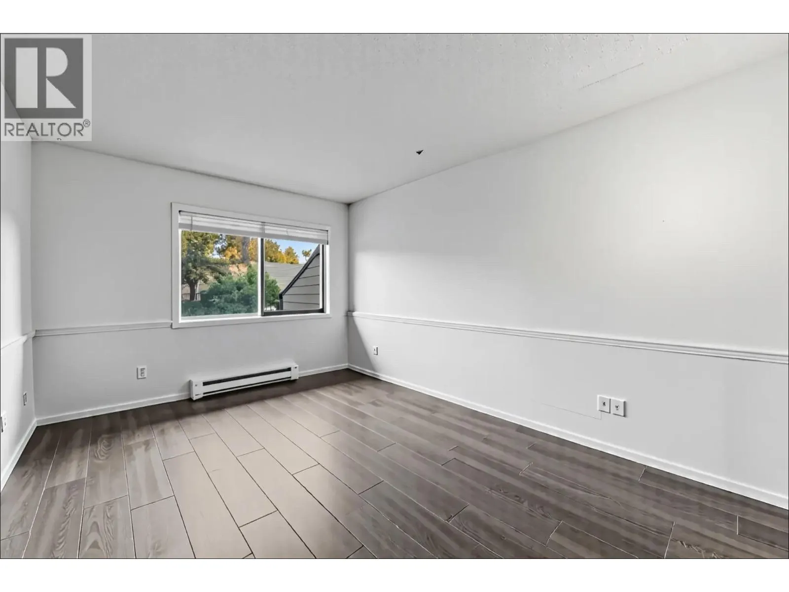 1765 Leckie Road Unit# 213