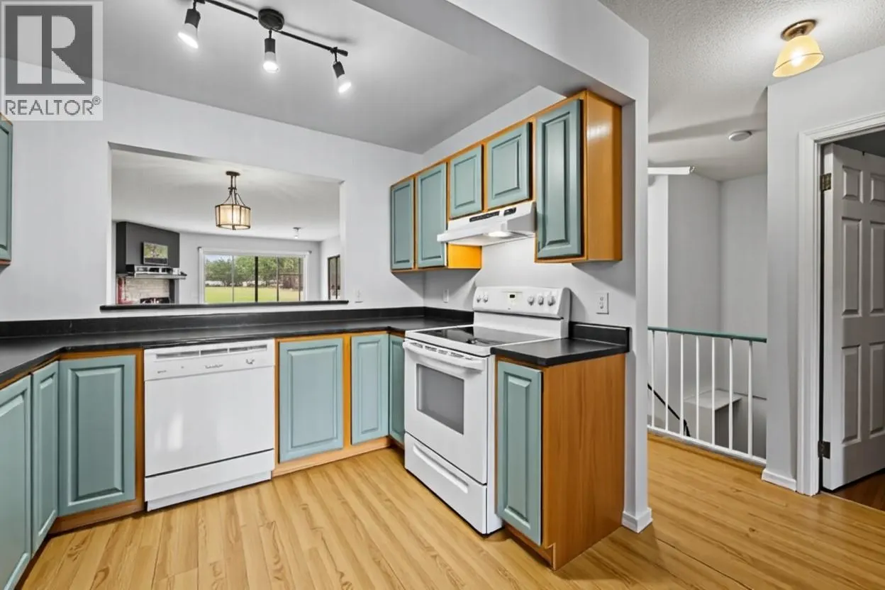1765 Leckie Road Unit# 213