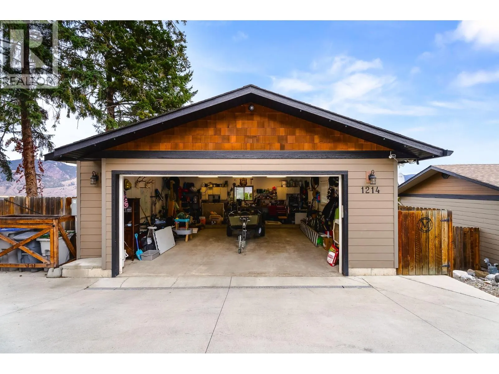 1214 BELAIR Drive