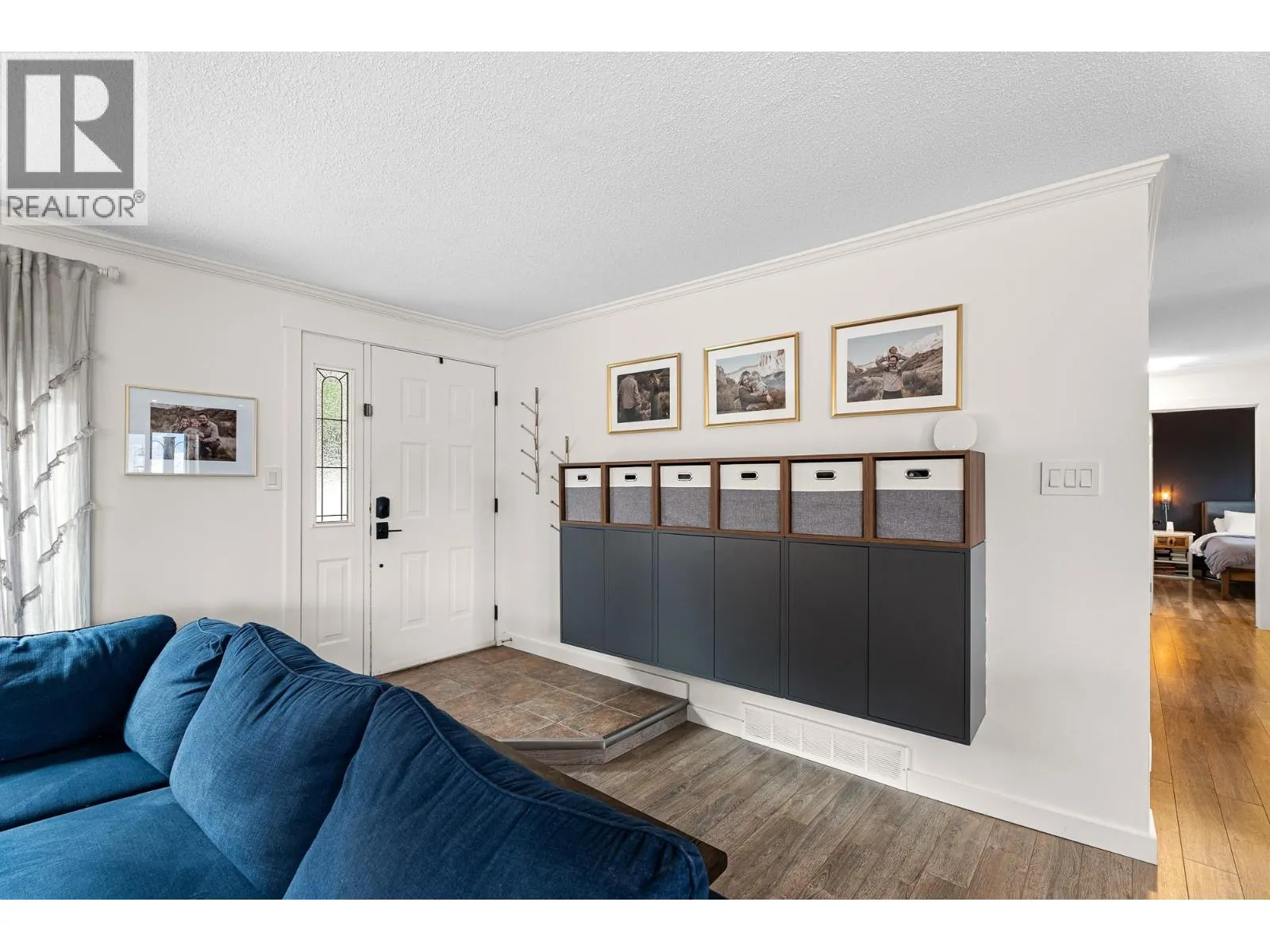 1214 BELAIR Drive