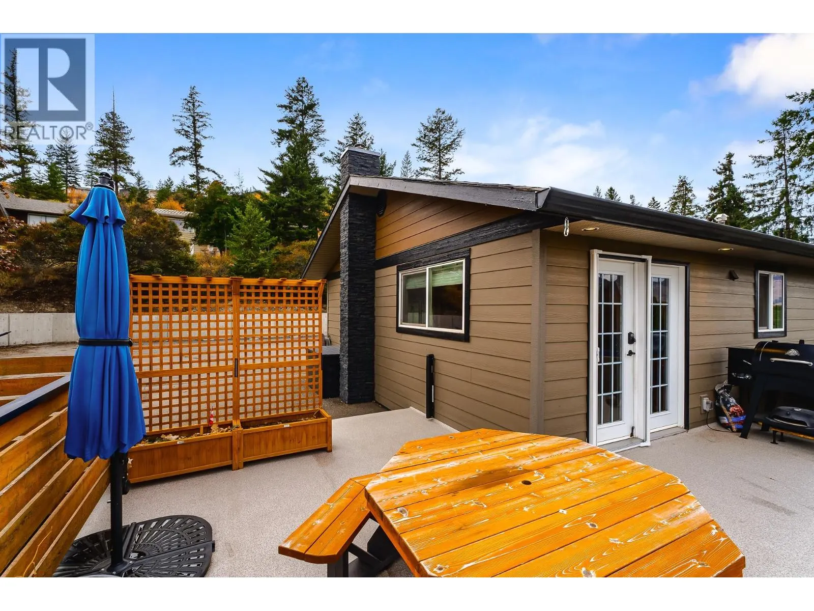 1214 BELAIR Drive