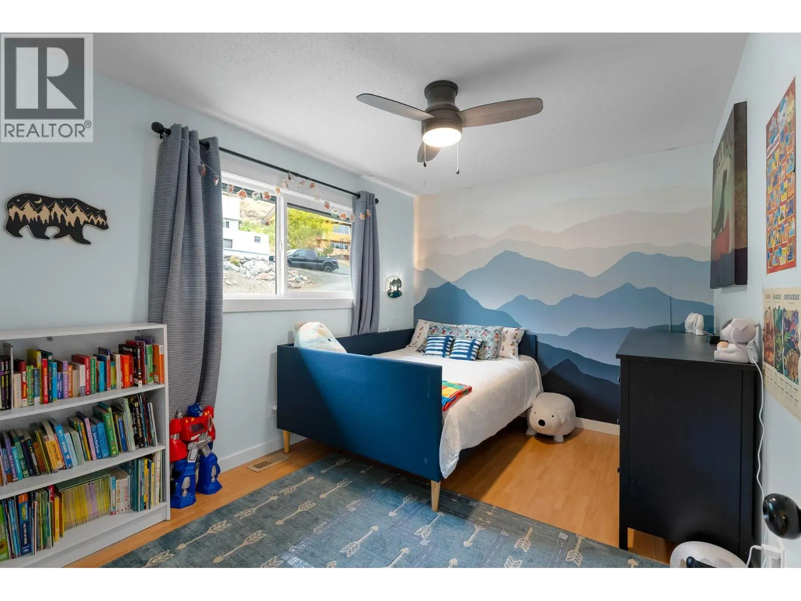 1214 BELAIR Drive
