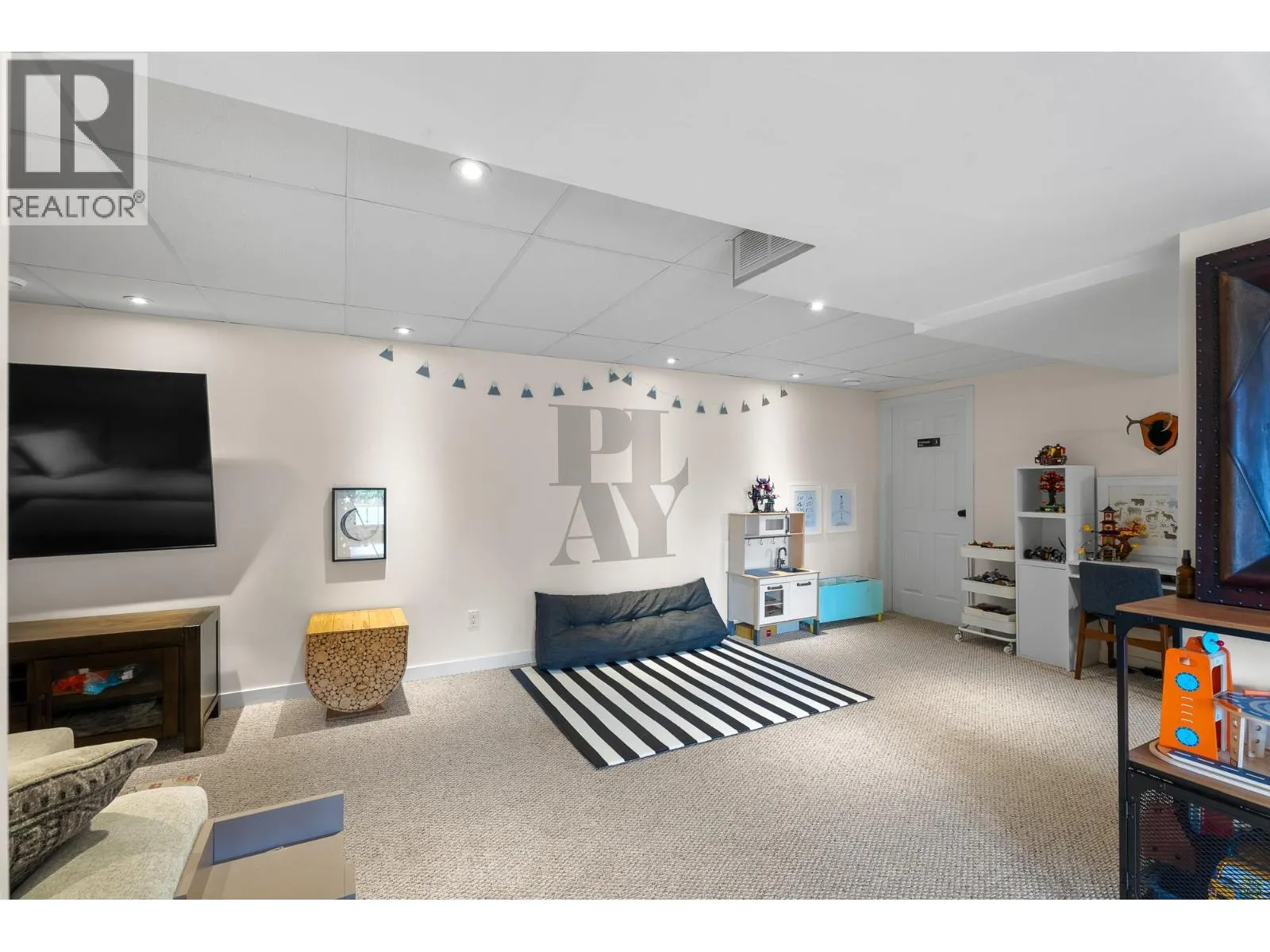 1214 BELAIR Drive