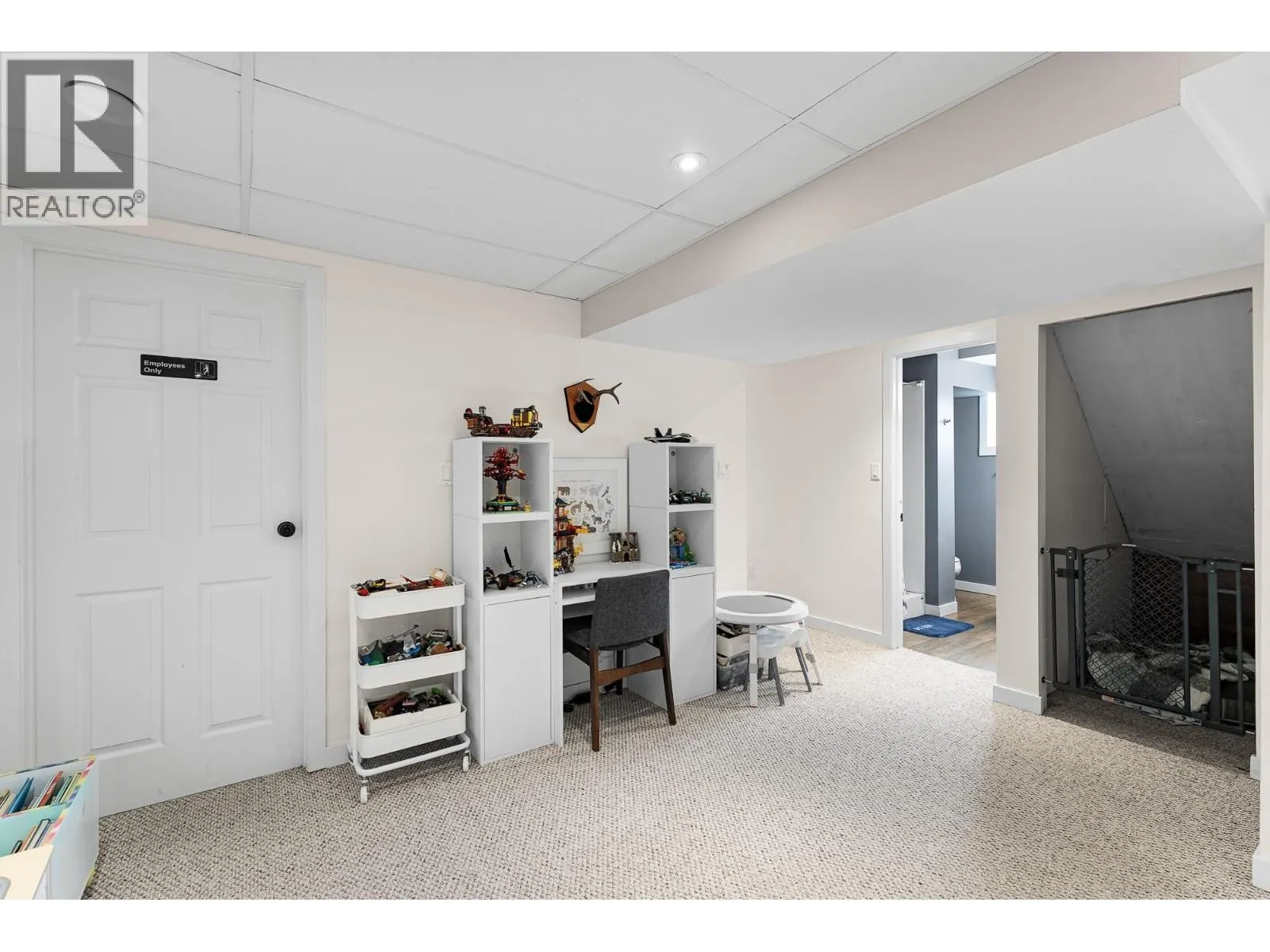 1214 BELAIR Drive