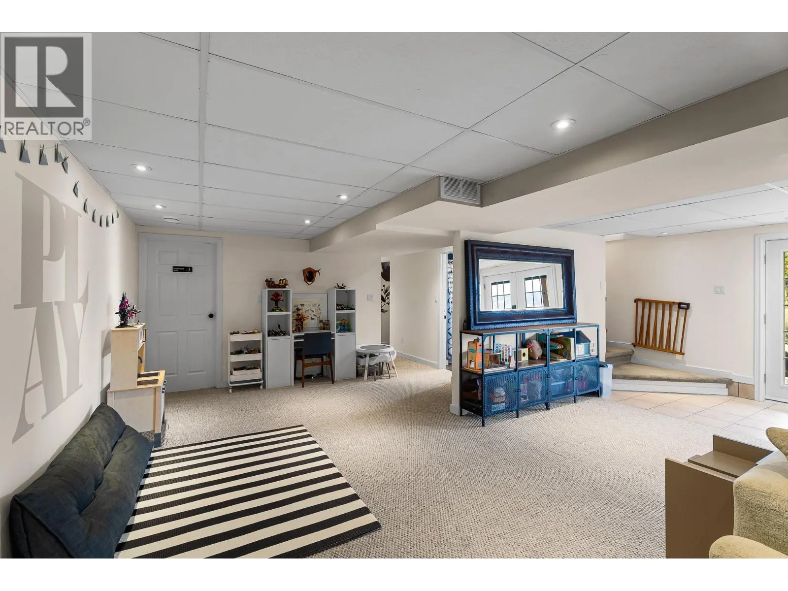 1214 BELAIR Drive
