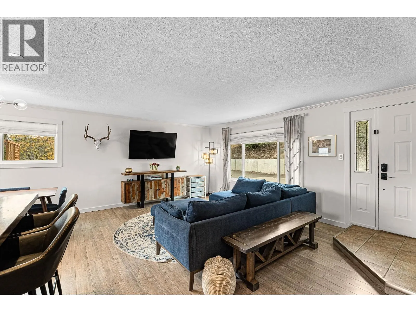 1214 BELAIR Drive