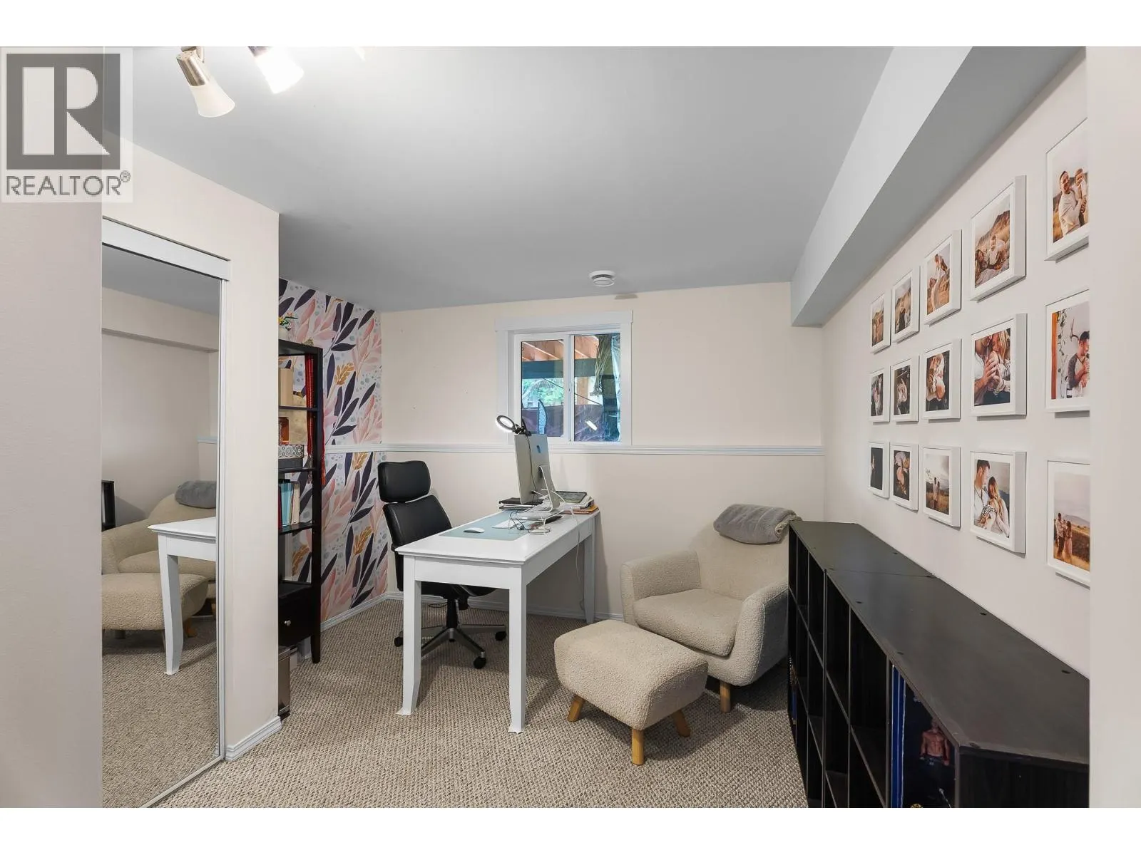 1214 BELAIR Drive