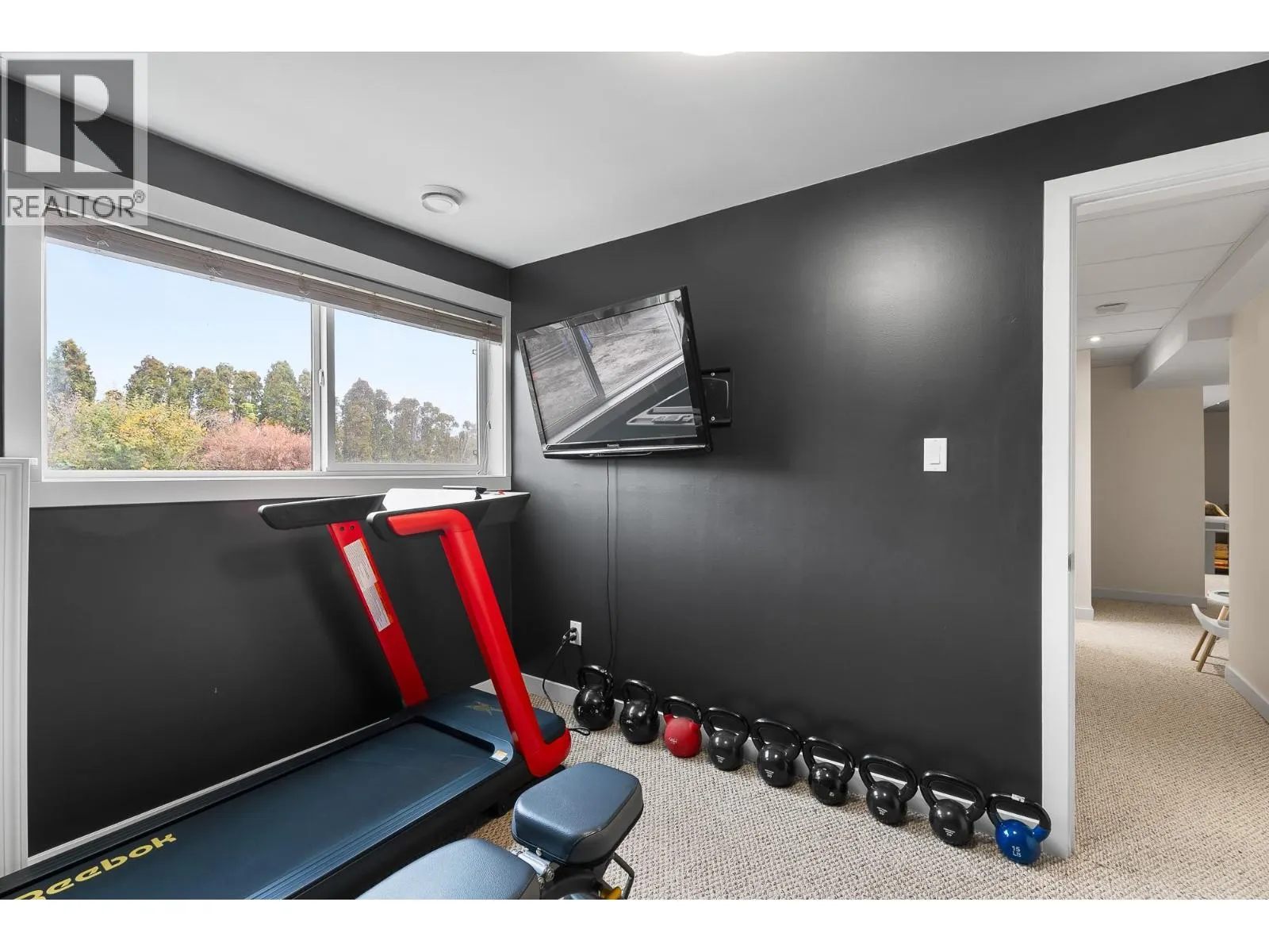 1214 BELAIR Drive