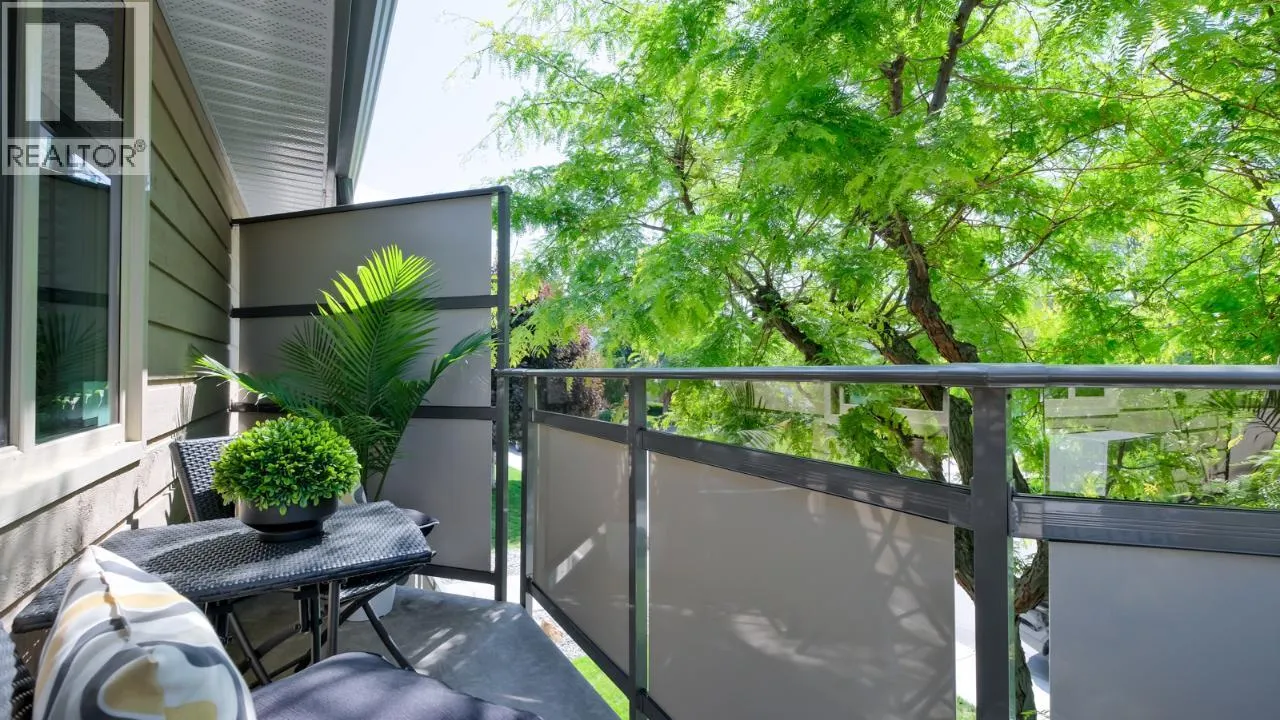 335 CHURCHILL Avenue Unit# 205