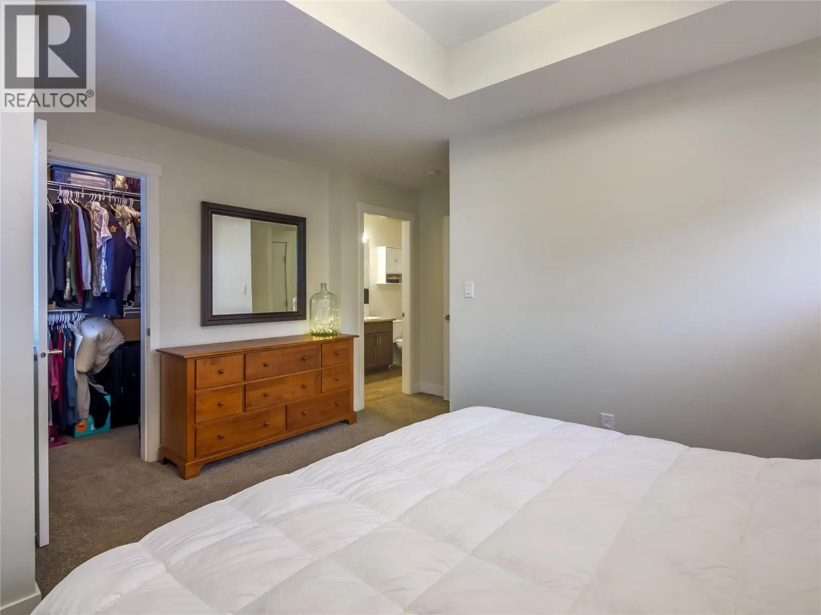 1115 Holden Road Unit# 128