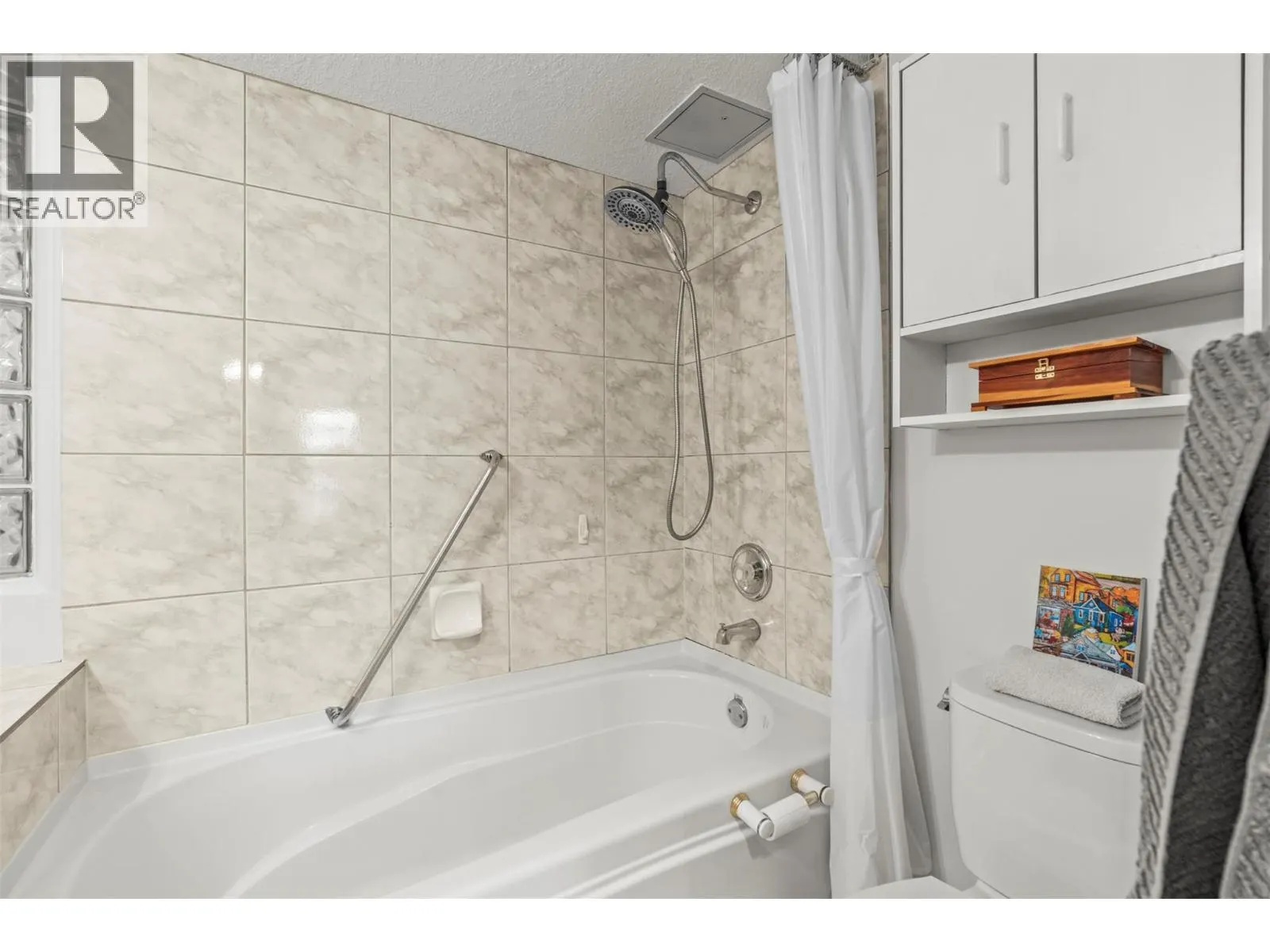 3221 Centennial Drive Unit# 303