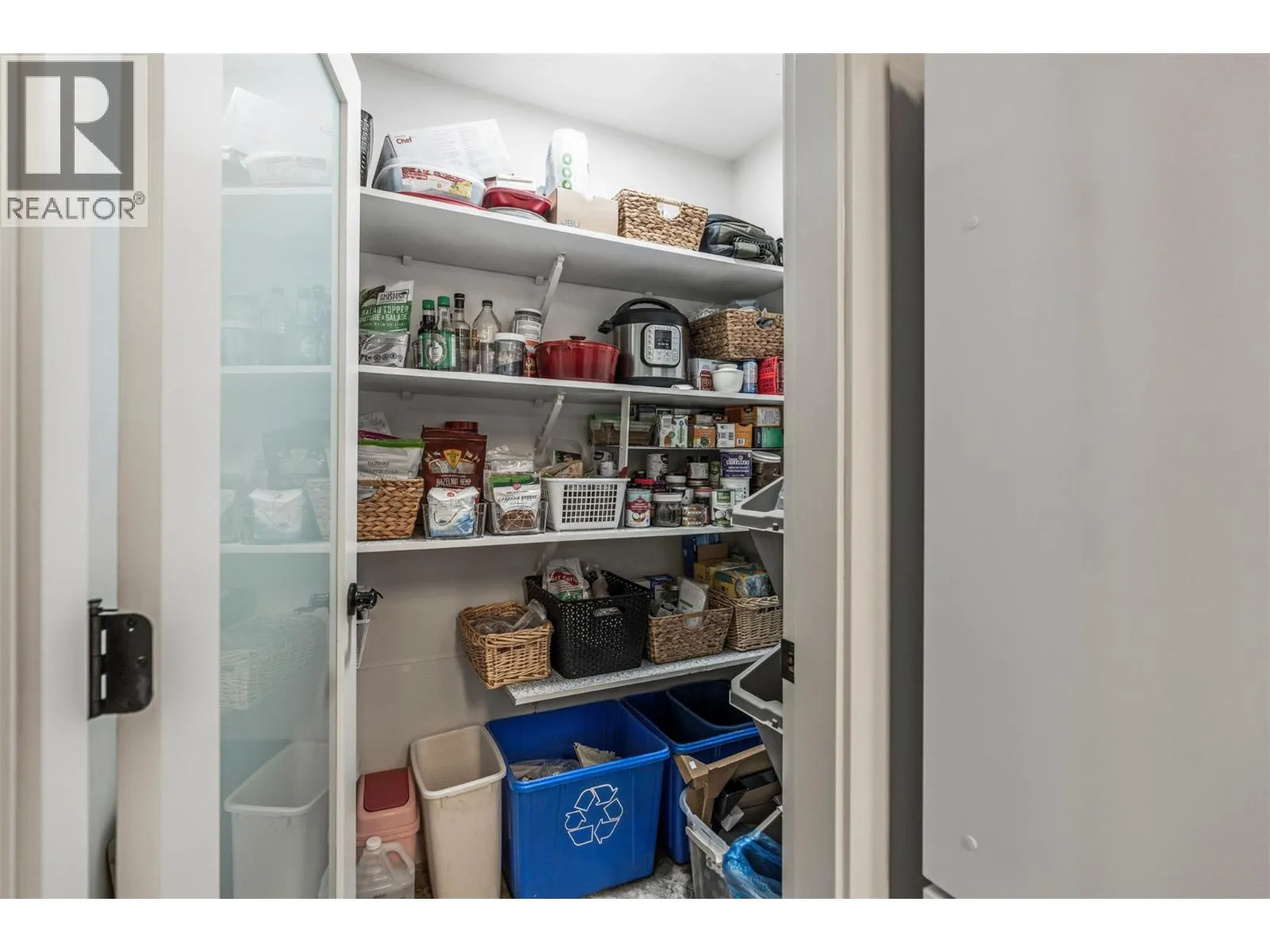 3221 Centennial Drive Unit# 303