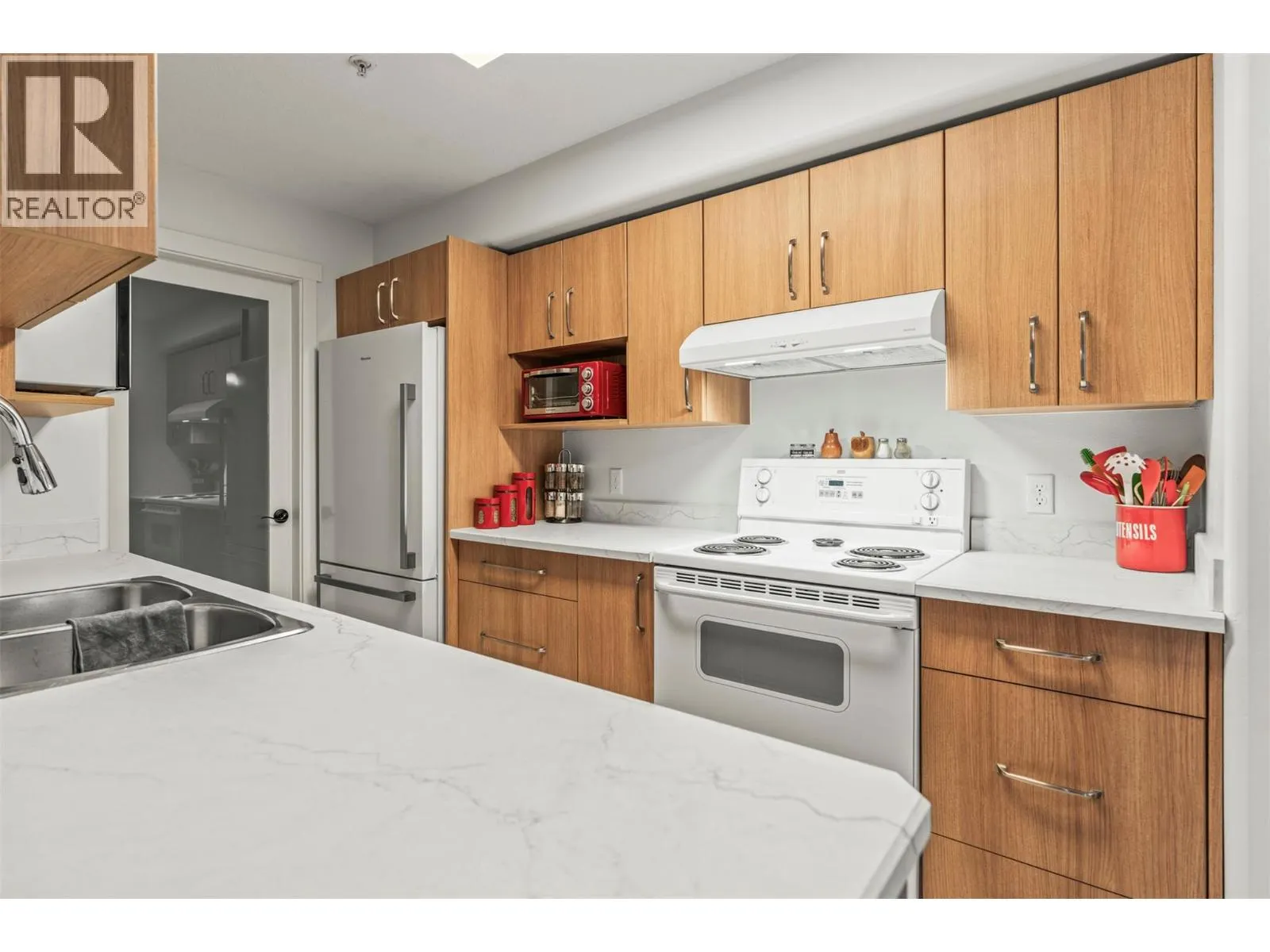 3221 Centennial Drive Unit# 303