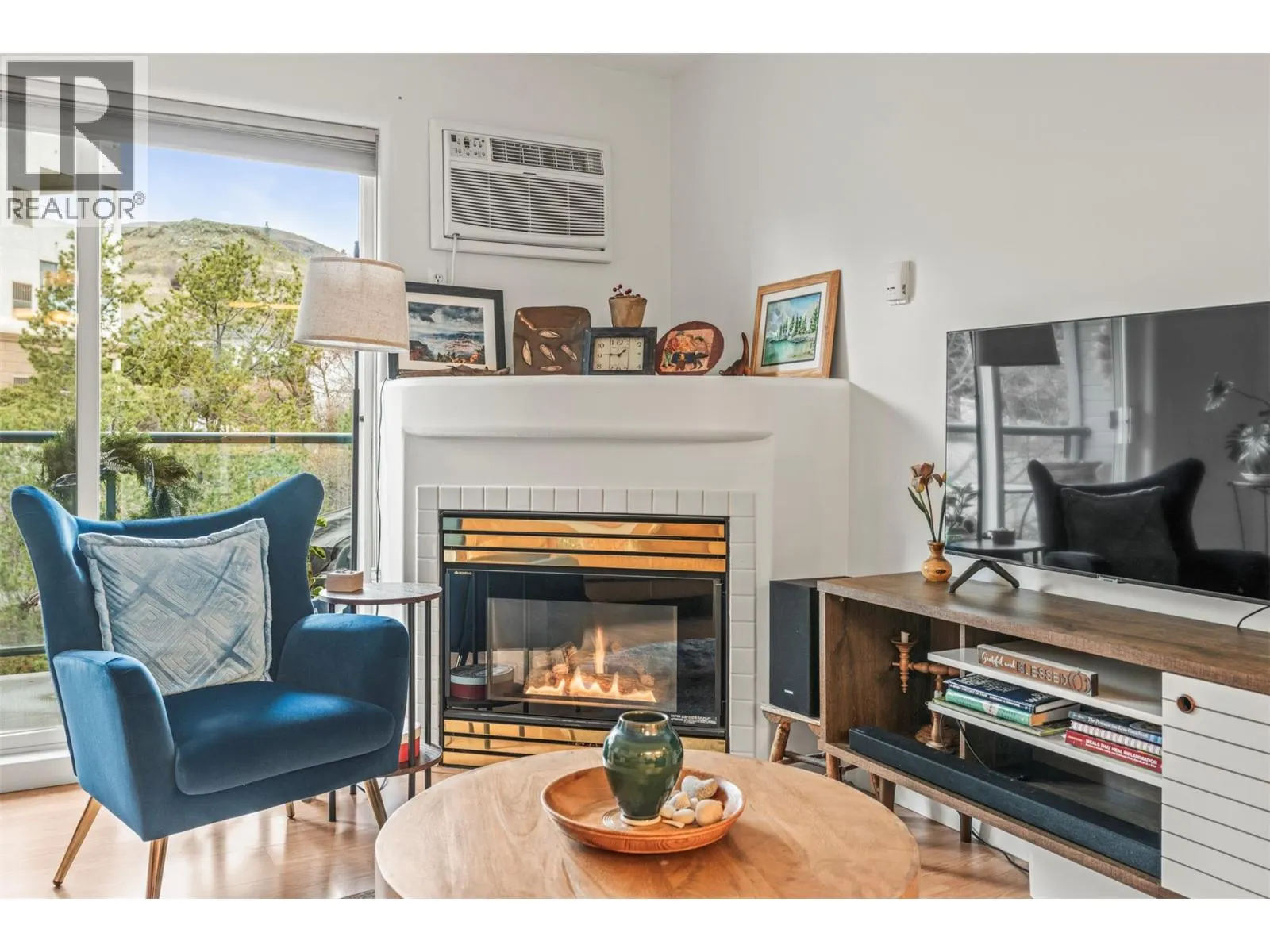 3221 Centennial Drive Unit# 303