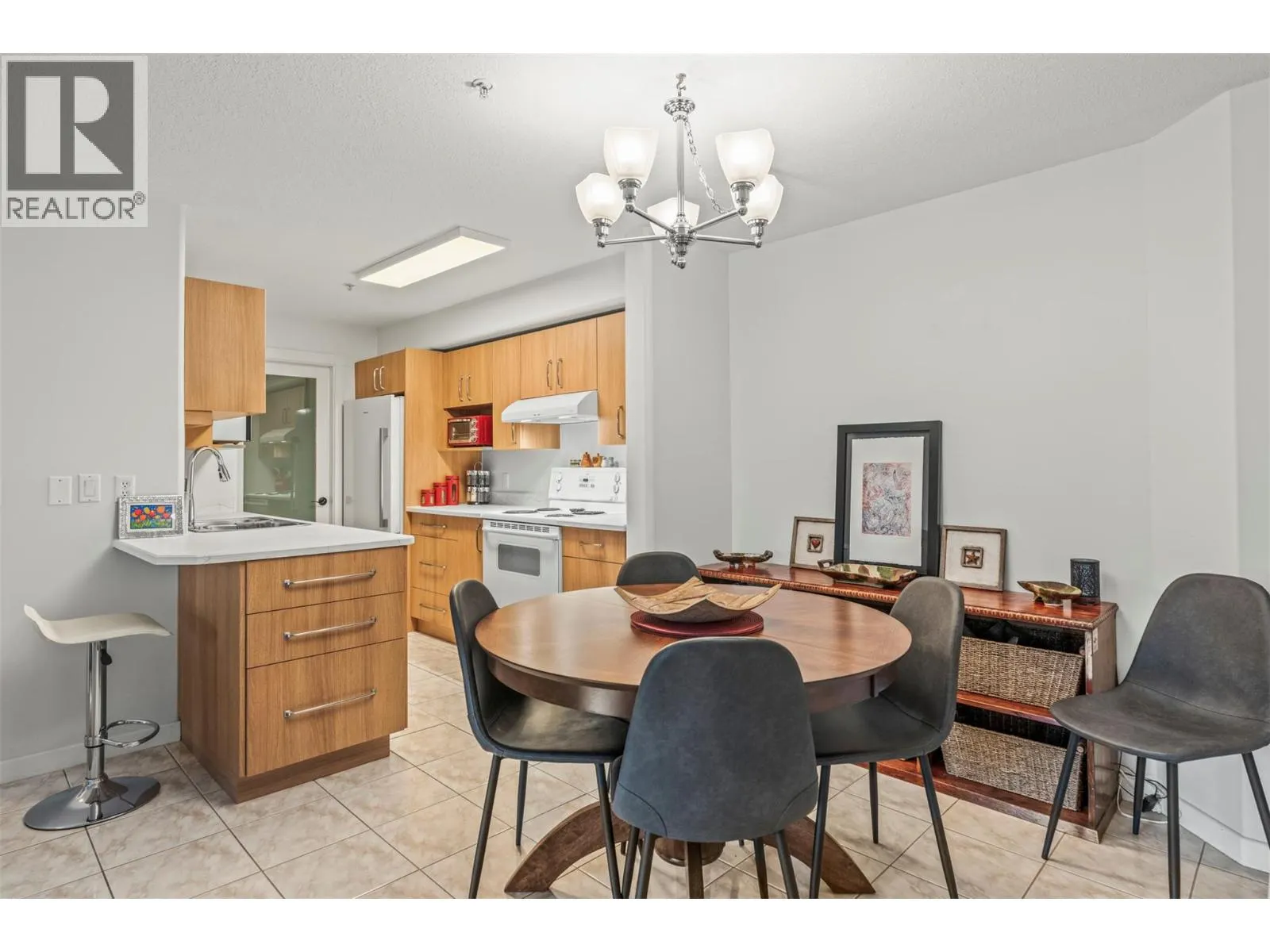 3221 Centennial Drive Unit# 303