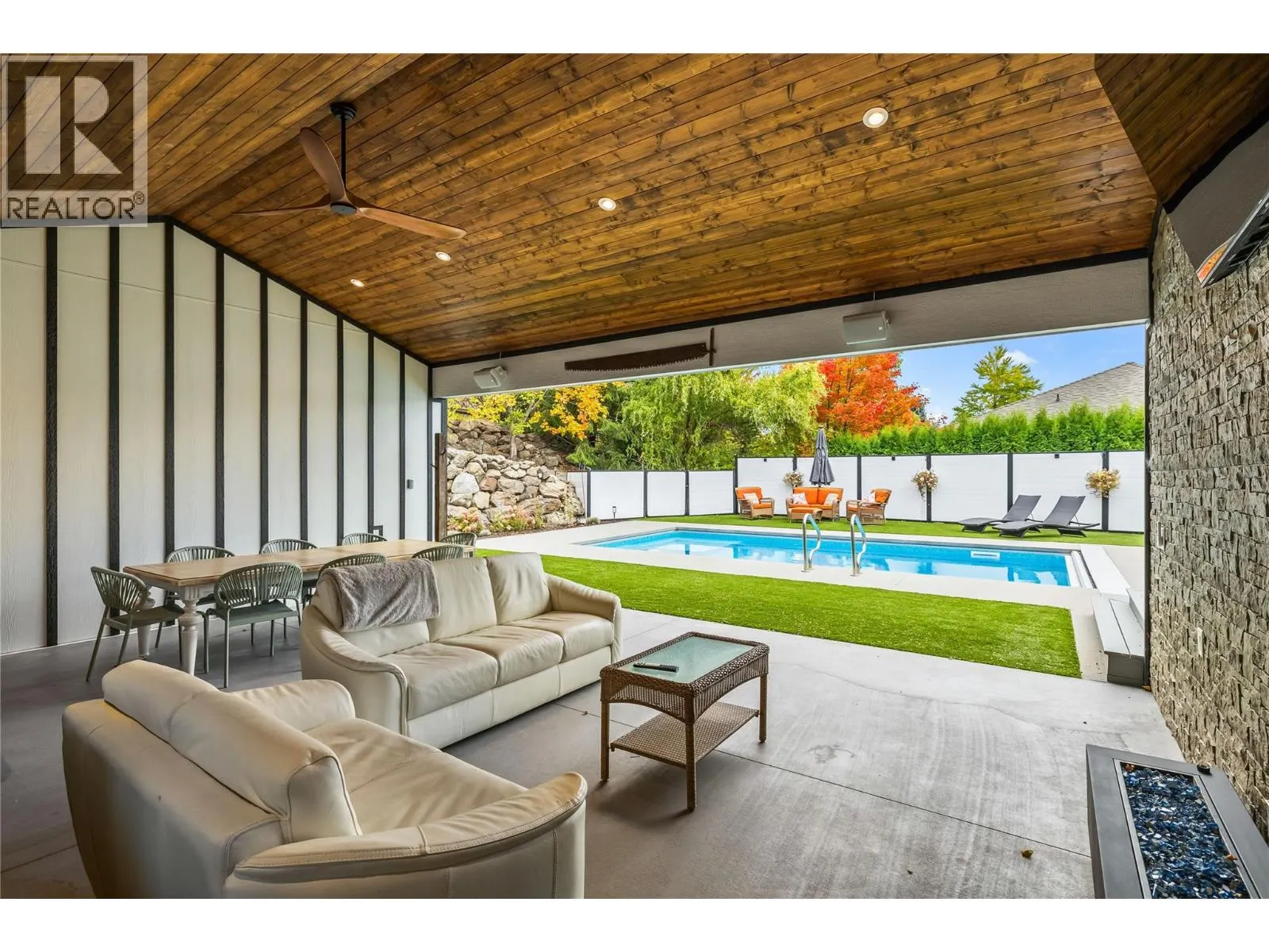 2336 Shannon Woods Drive