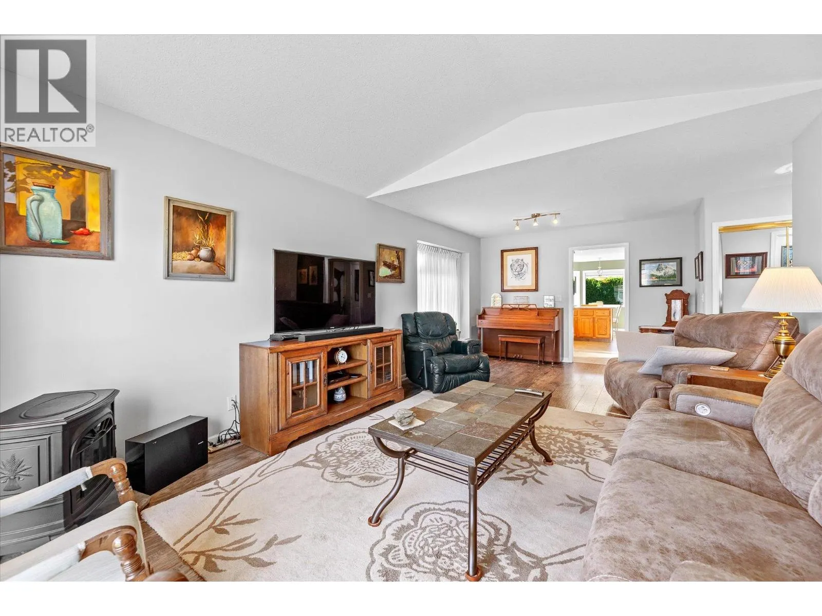 2166 Kaslo Court