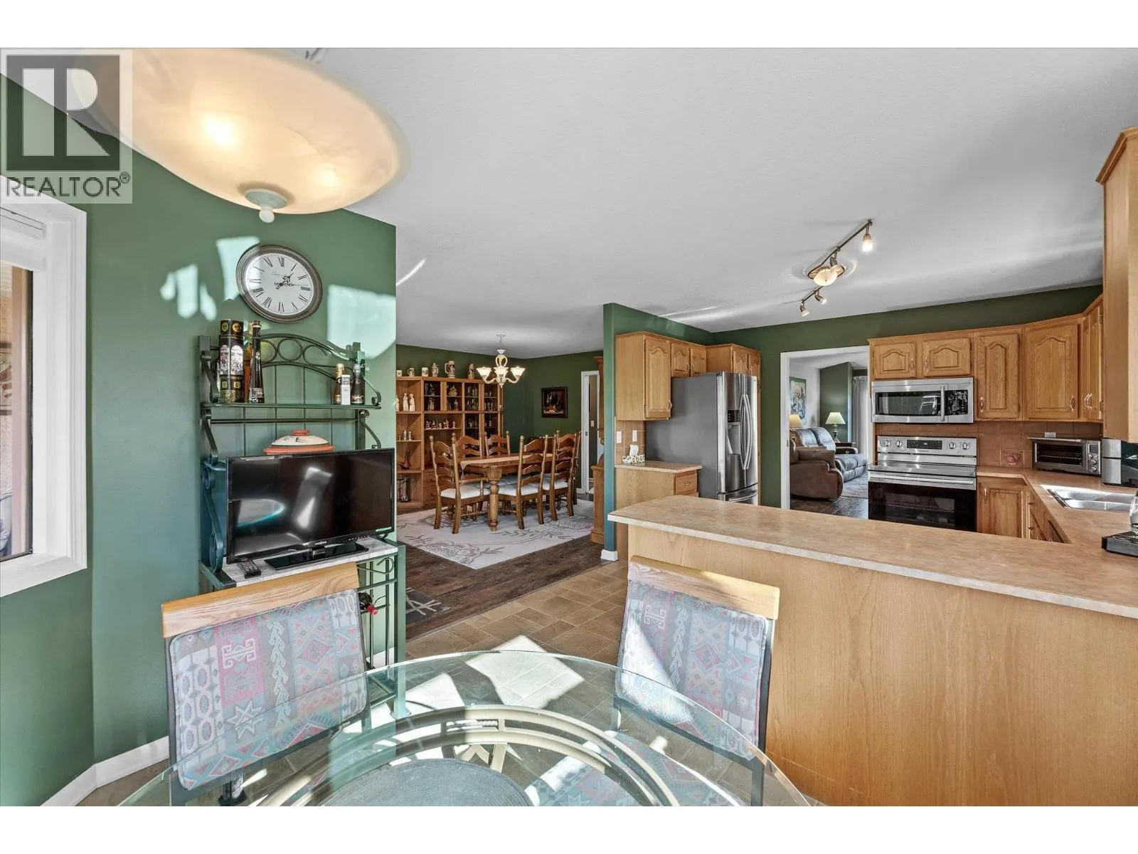 2166 Kaslo Court