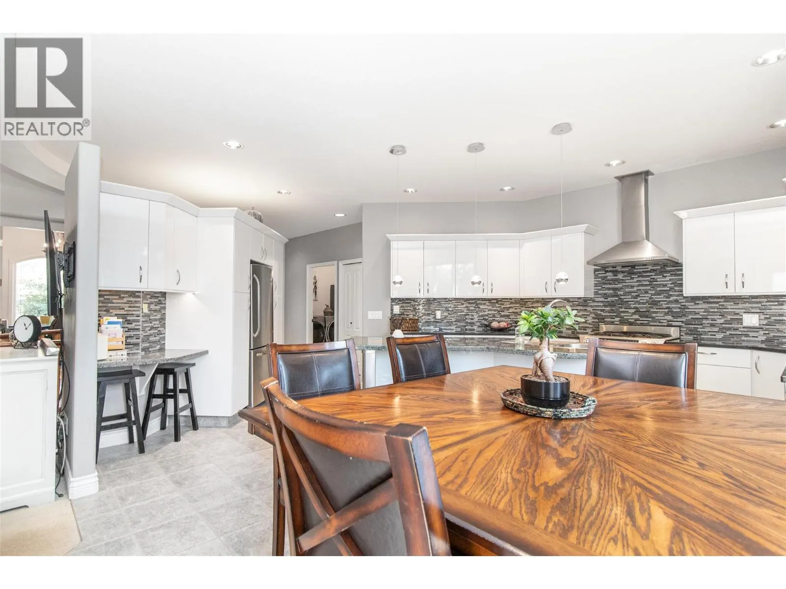 3349 Larkspur Court