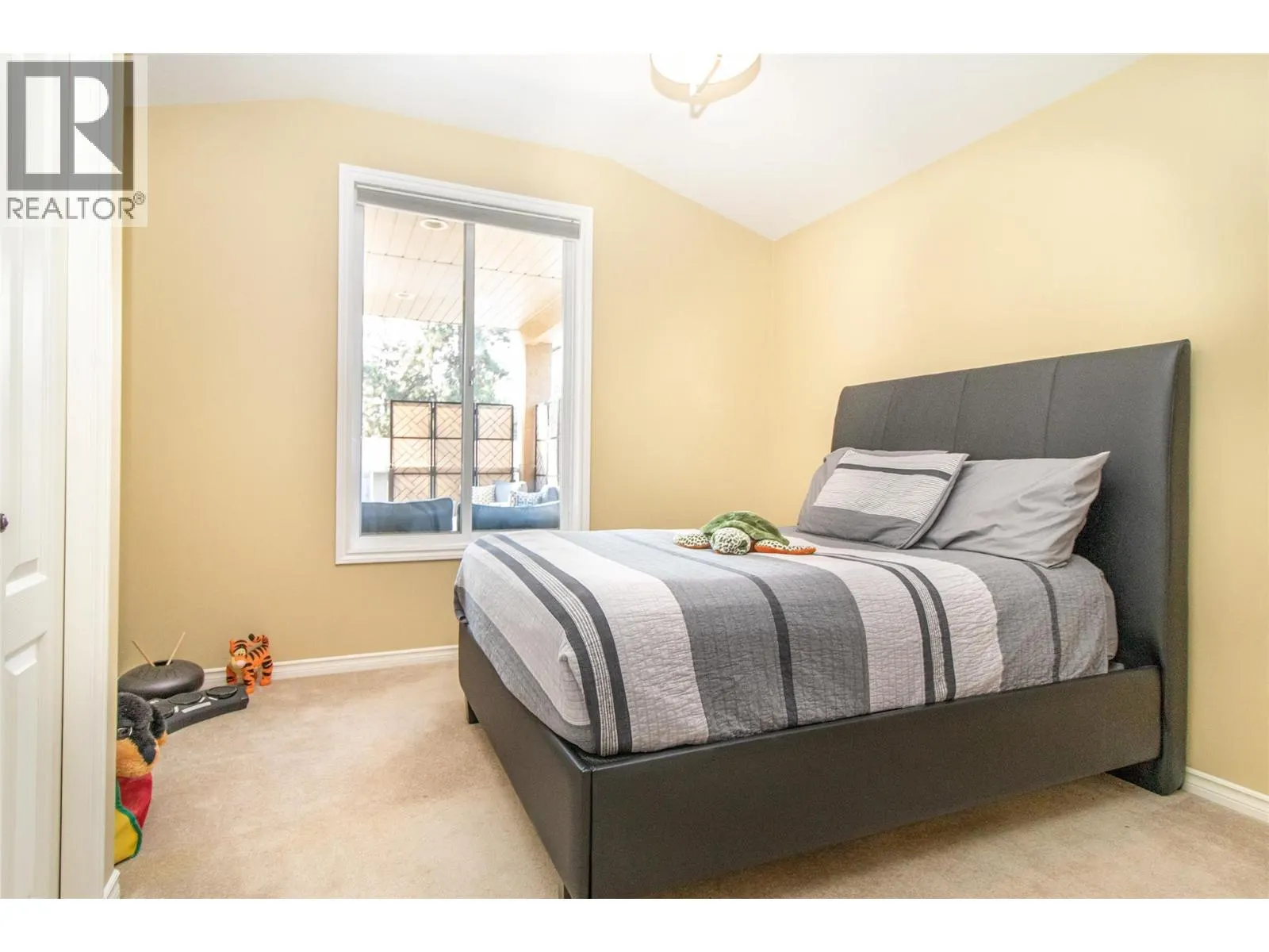 3349 Larkspur Court