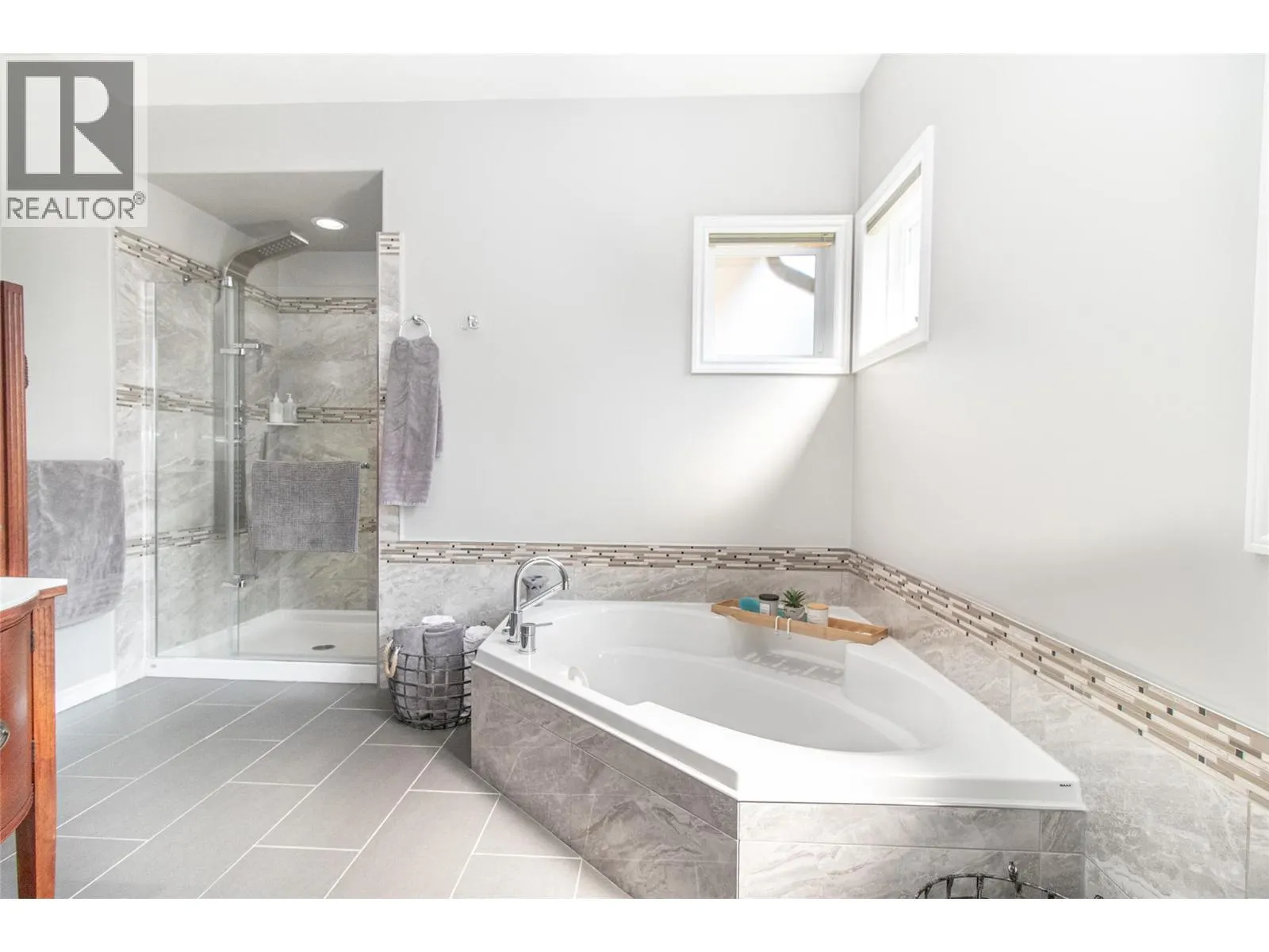3349 Larkspur Court