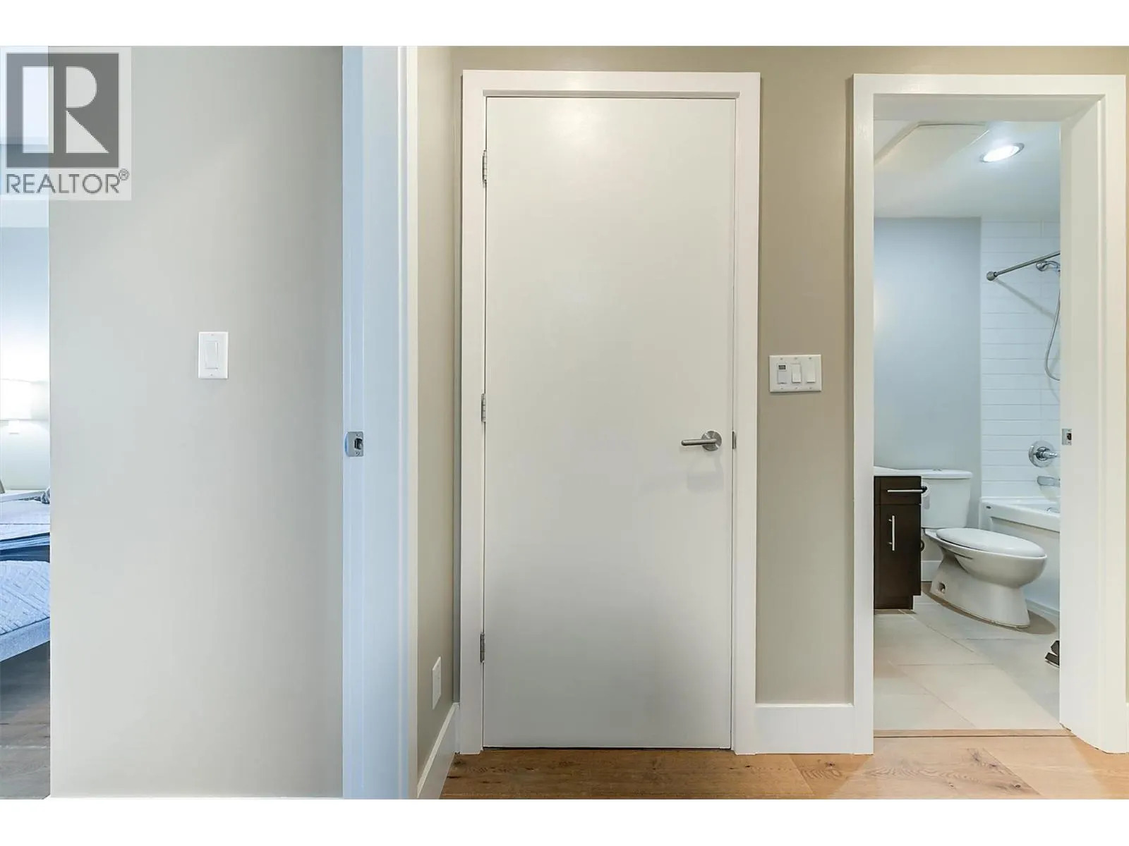 2040 Springfield Road Unit# 307