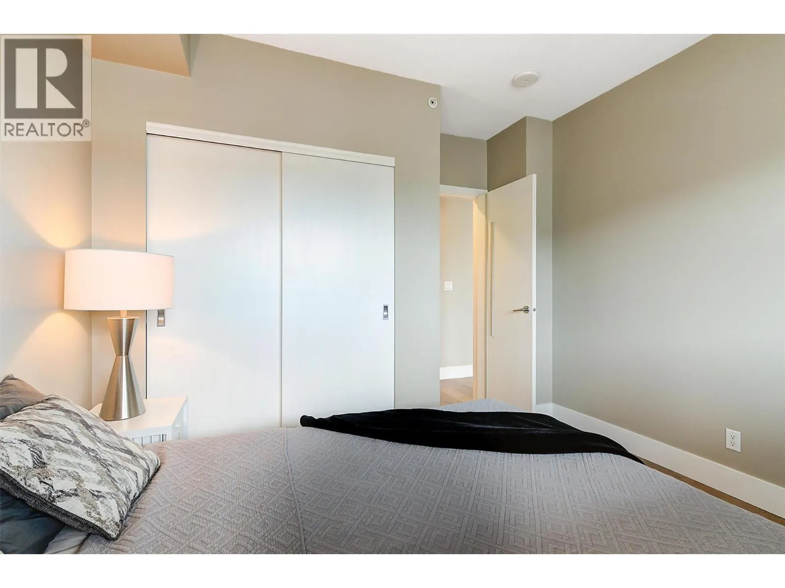 2040 Springfield Road Unit# 307