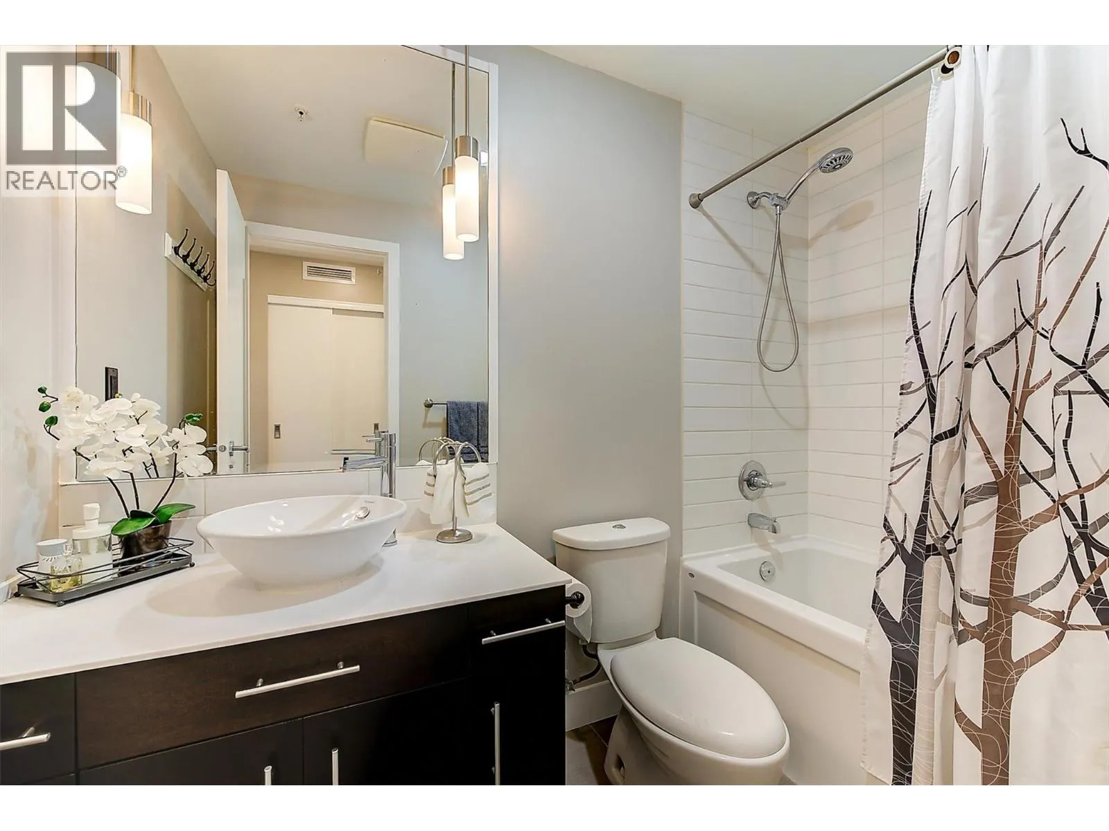 2040 Springfield Road Unit# 307