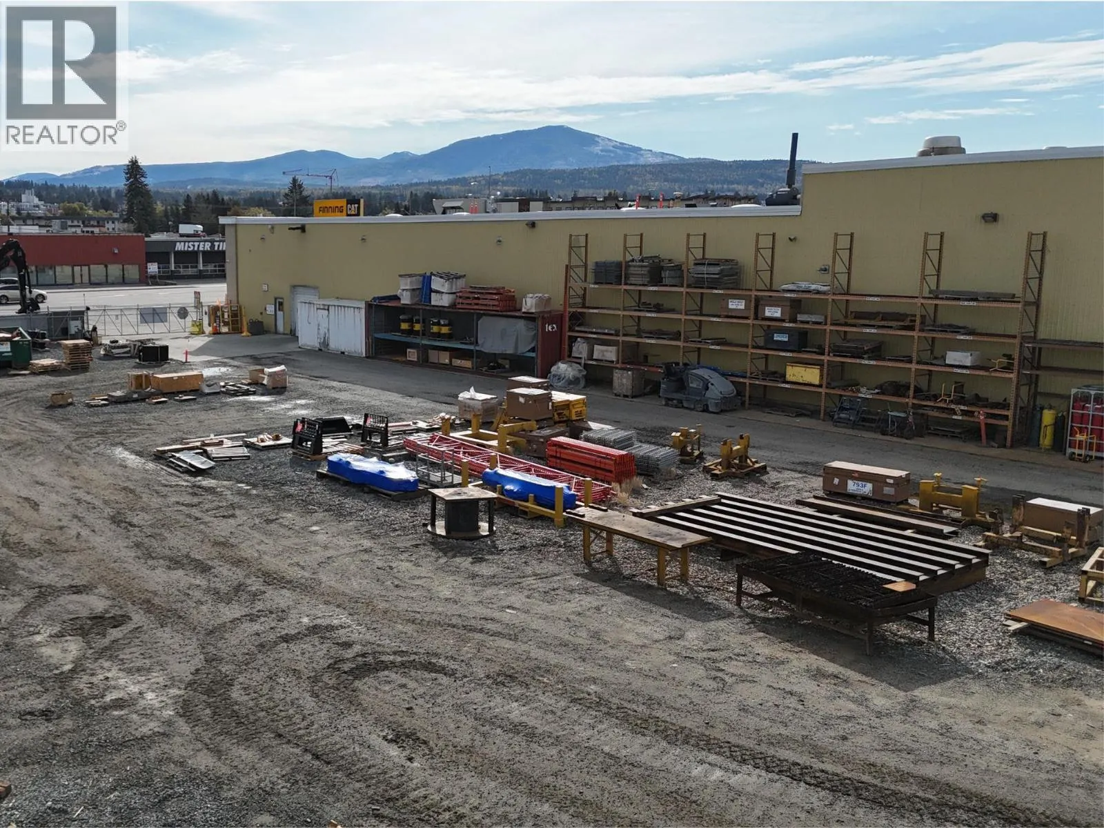 815 Cranbrook Street N