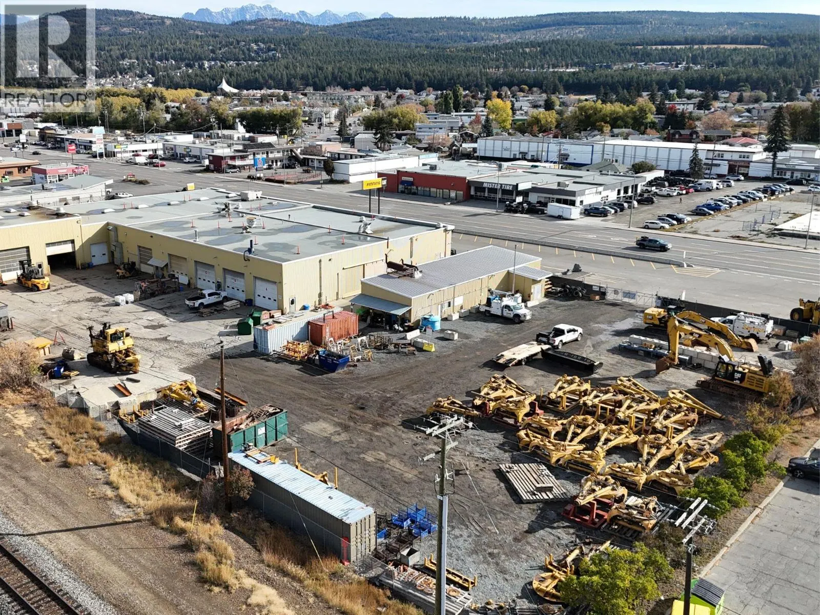 815 Cranbrook Street N