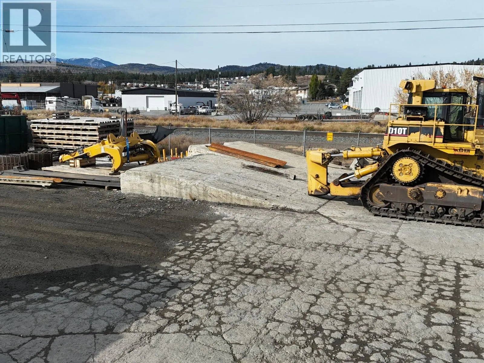 815 Cranbrook Street N