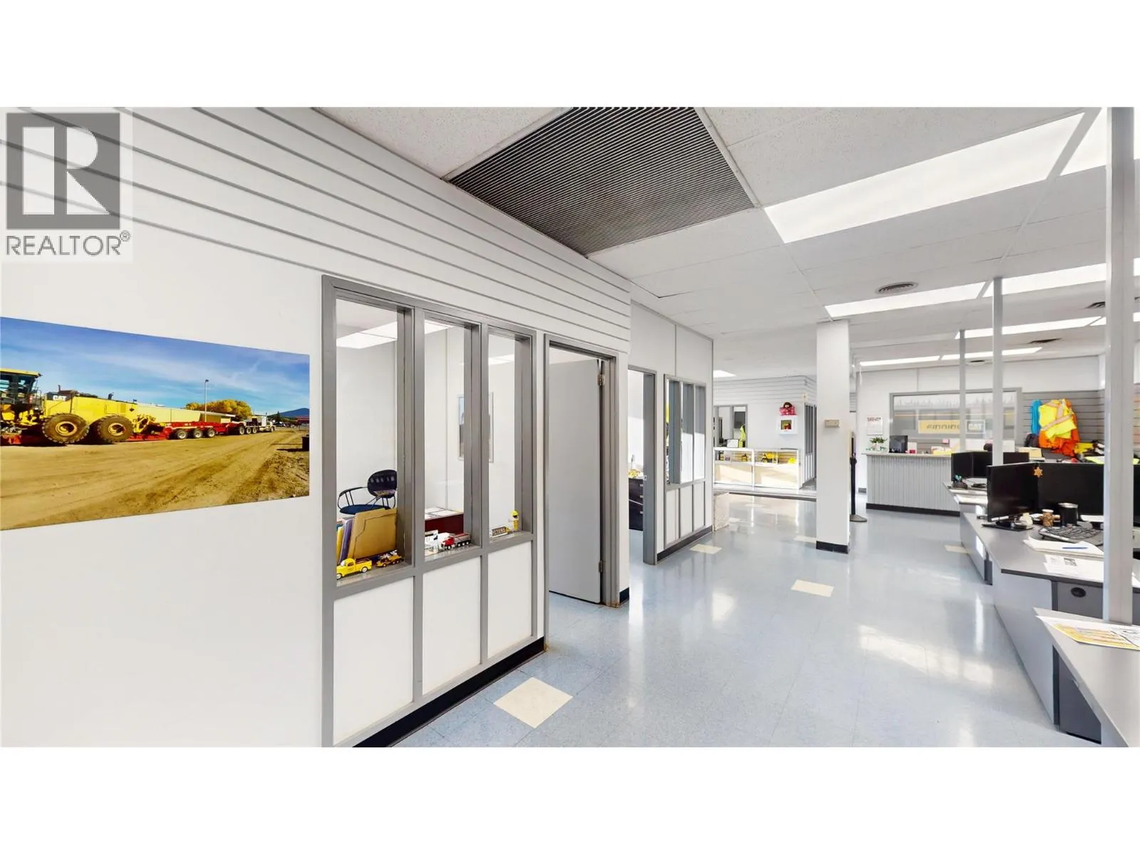 815 Cranbrook Street N