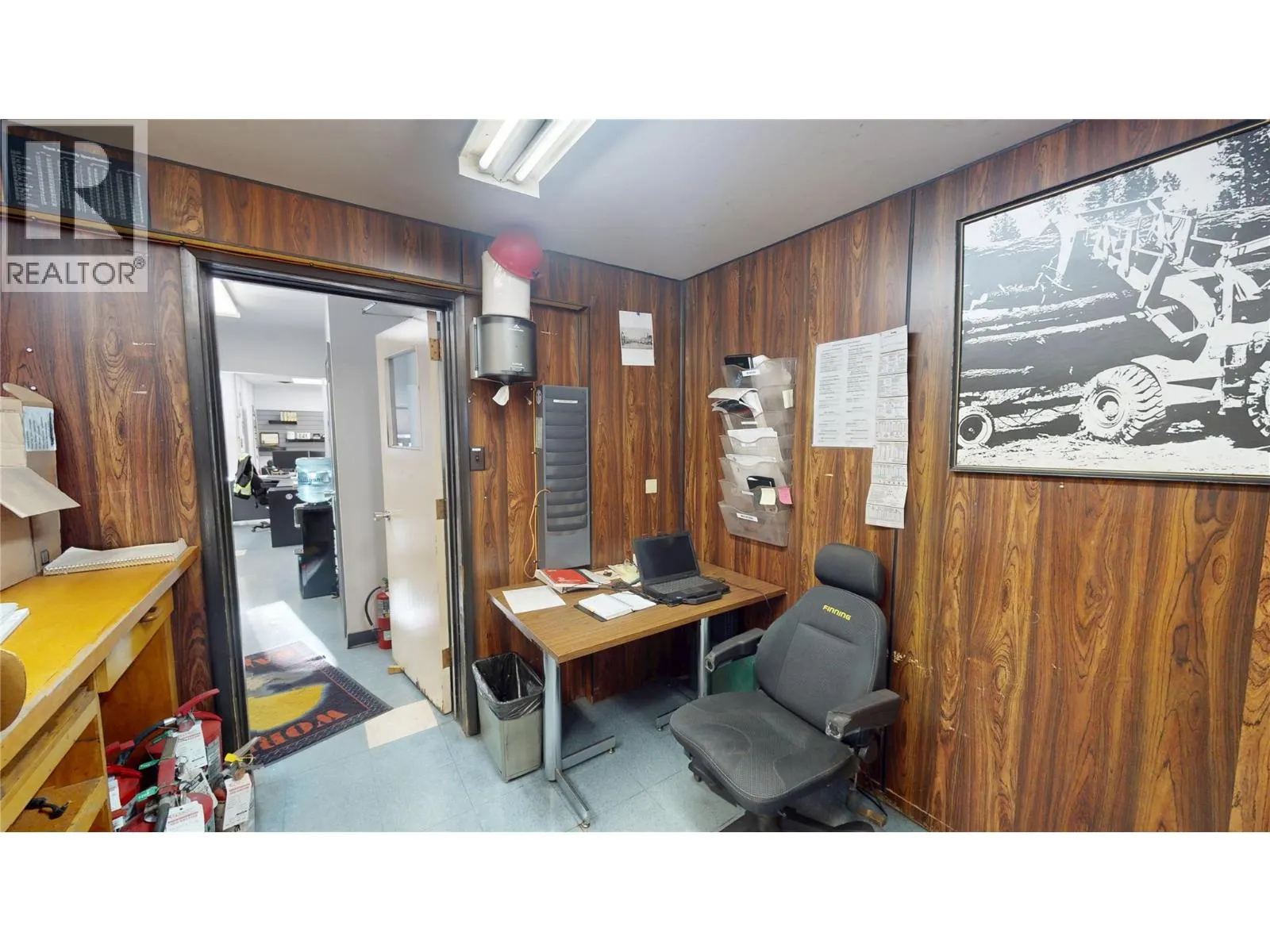 815 Cranbrook Street N