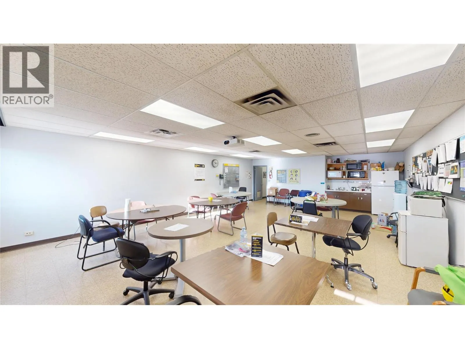 815 Cranbrook Street N