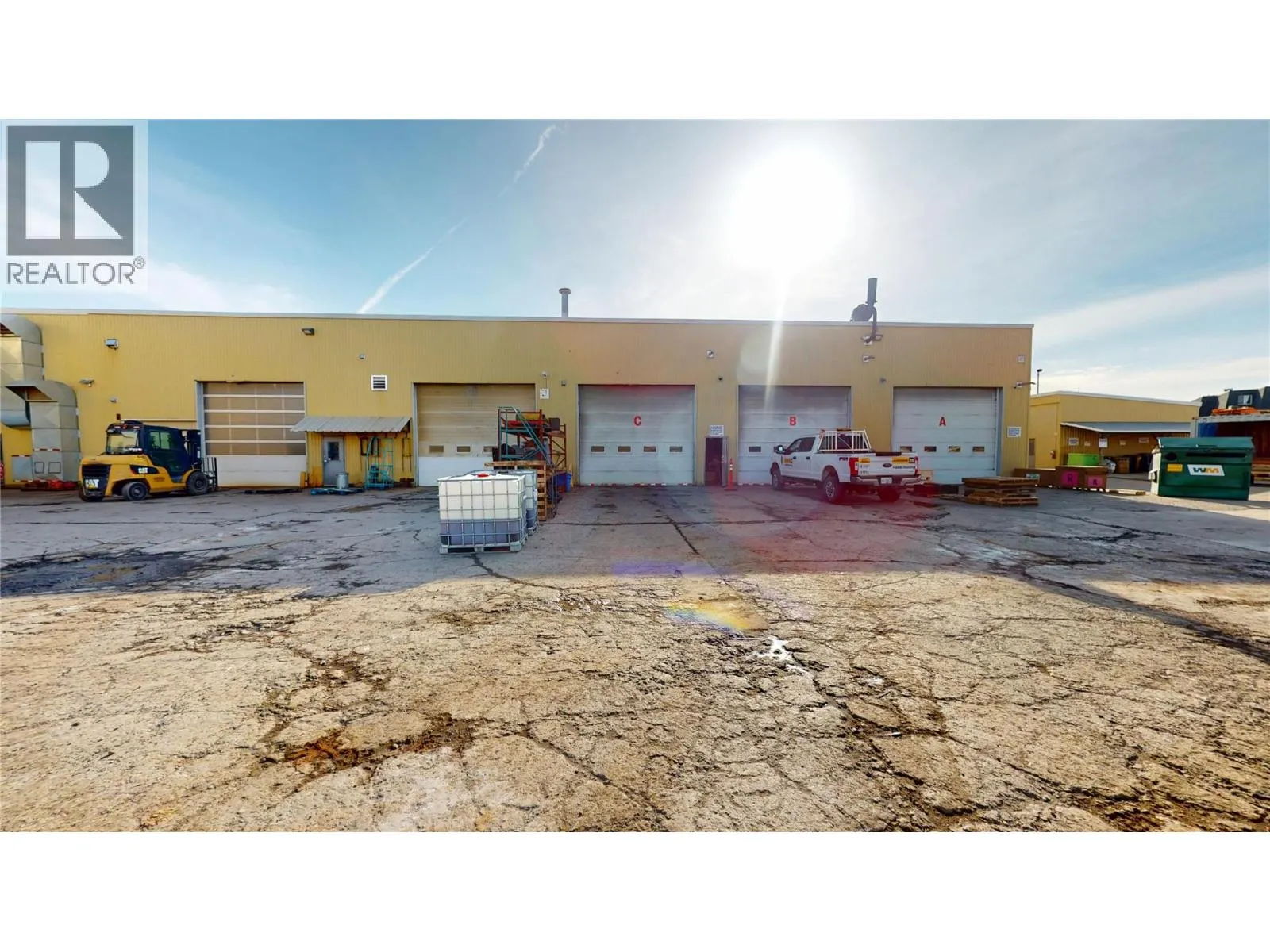 815 Cranbrook Street N