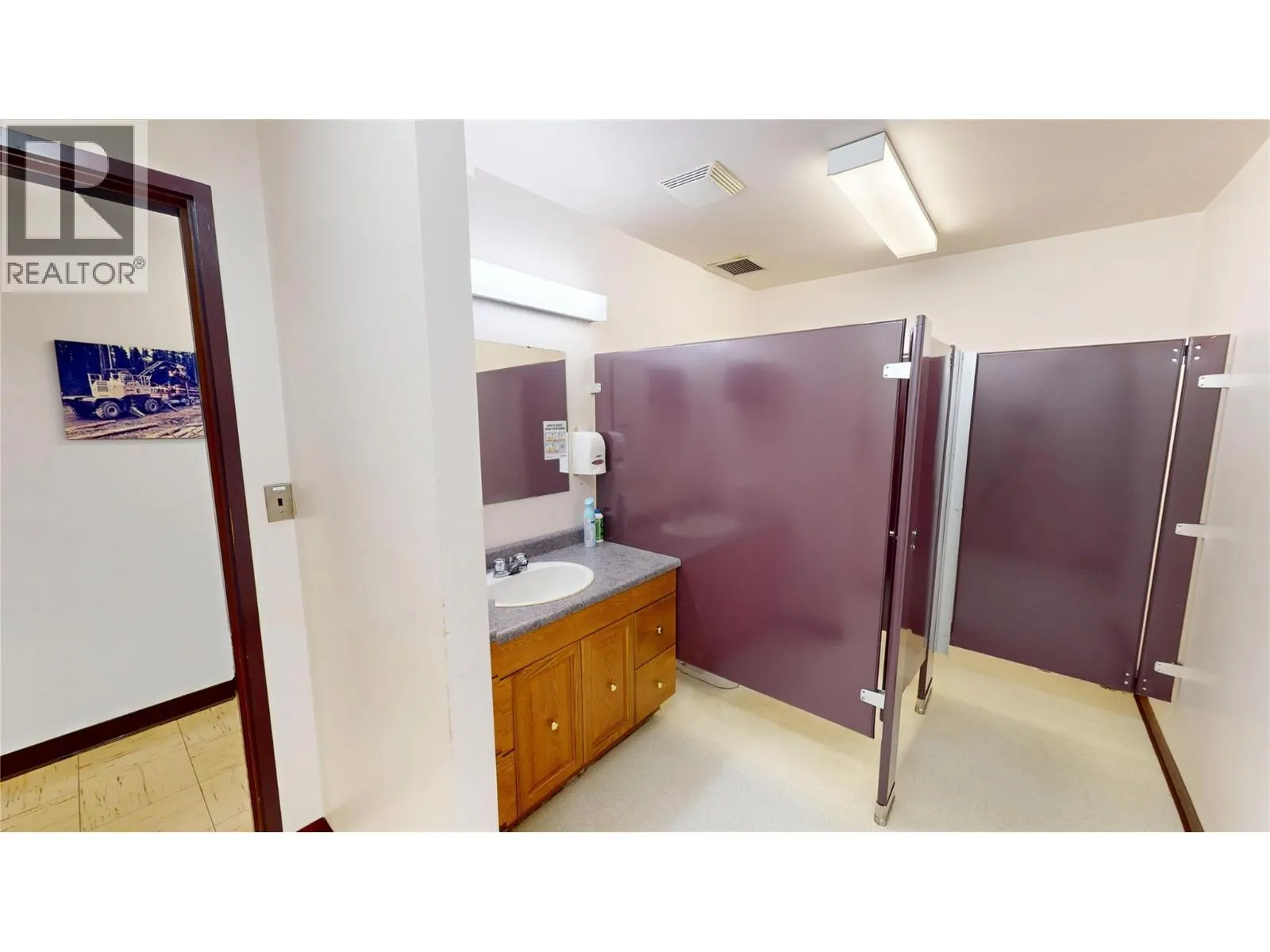 815 Cranbrook Street N