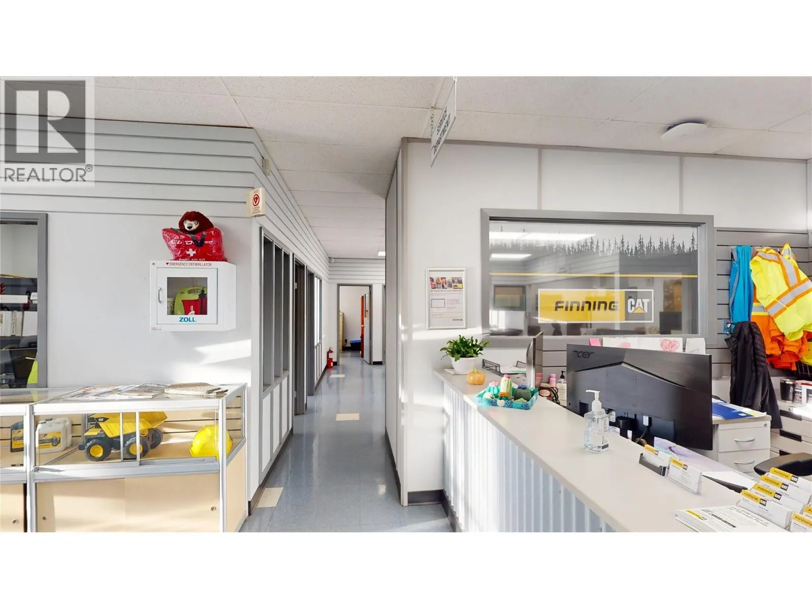 815 Cranbrook Street N