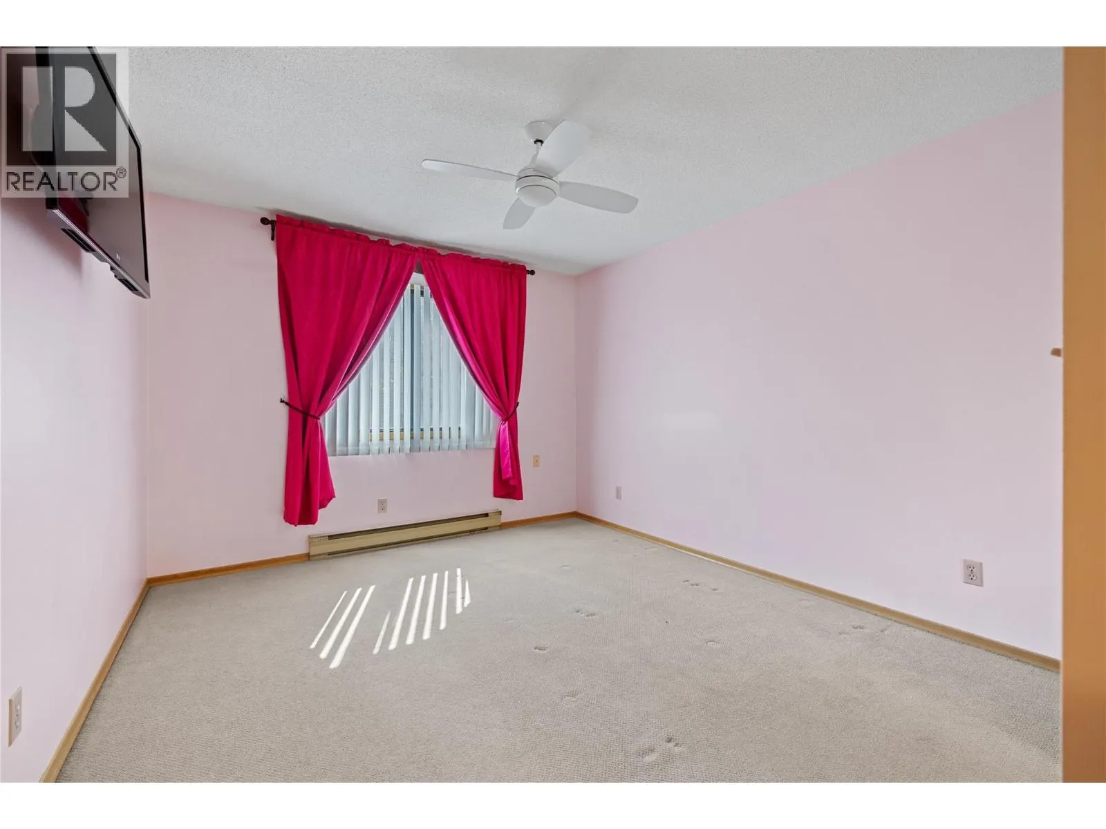 1035 Bernard Avenue Unit# 104