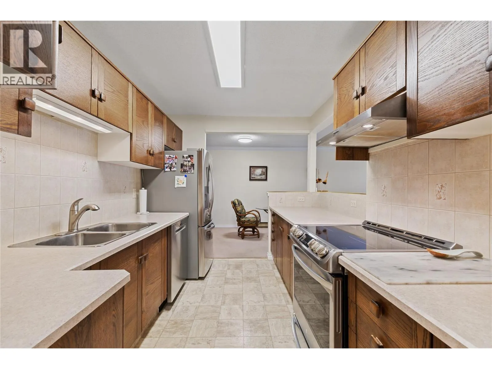 1035 Bernard Avenue Unit# 104