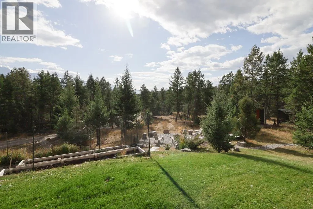 2160 KOOTENAY 3 Road