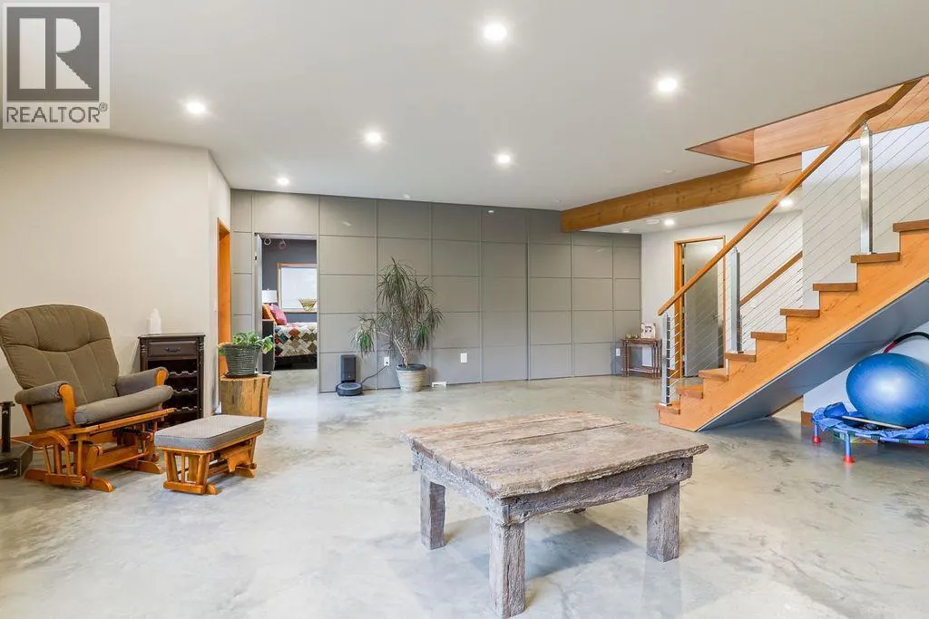 2160 KOOTENAY 3 Road