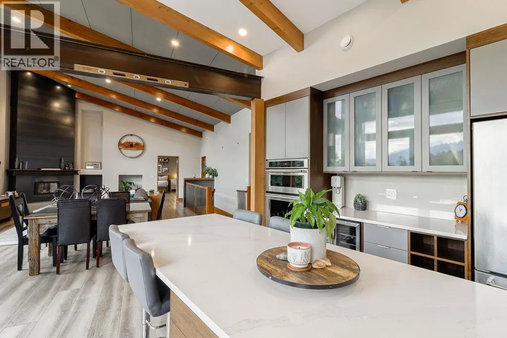 2160 KOOTENAY 3 Road