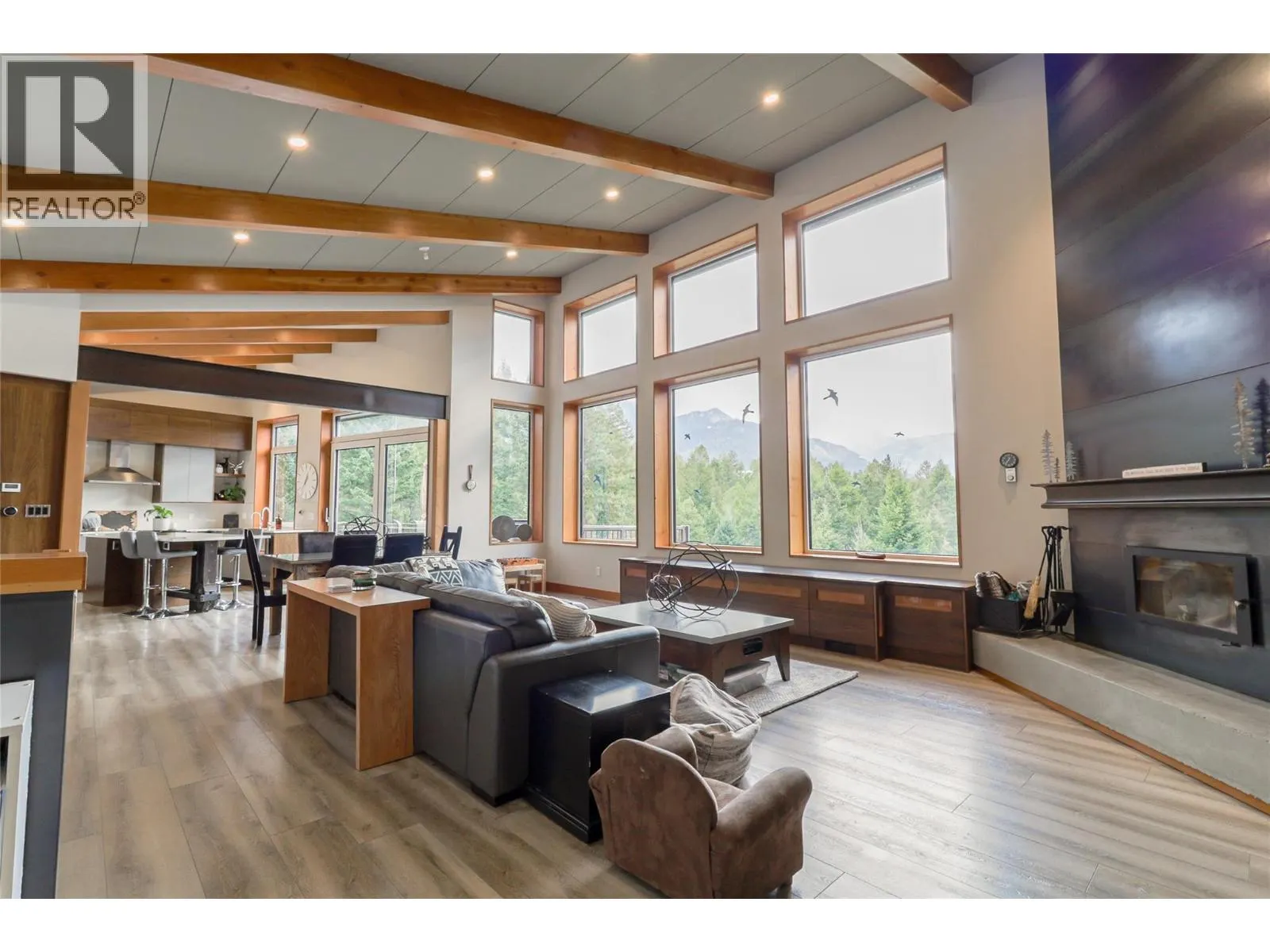 2160 KOOTENAY 3 Road
